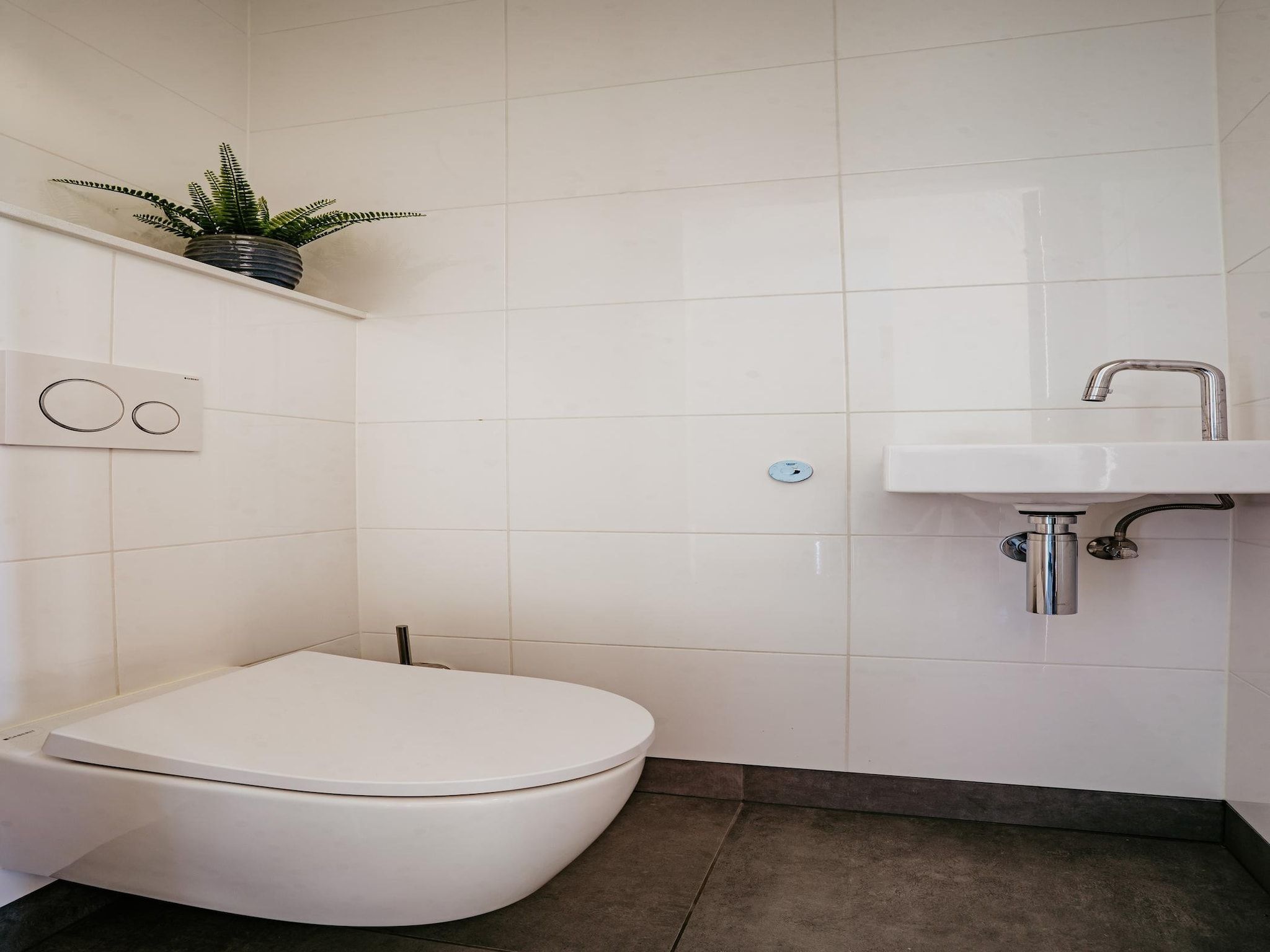 De badkamer van Waterpark de Meerparel 13 in Uitgeest