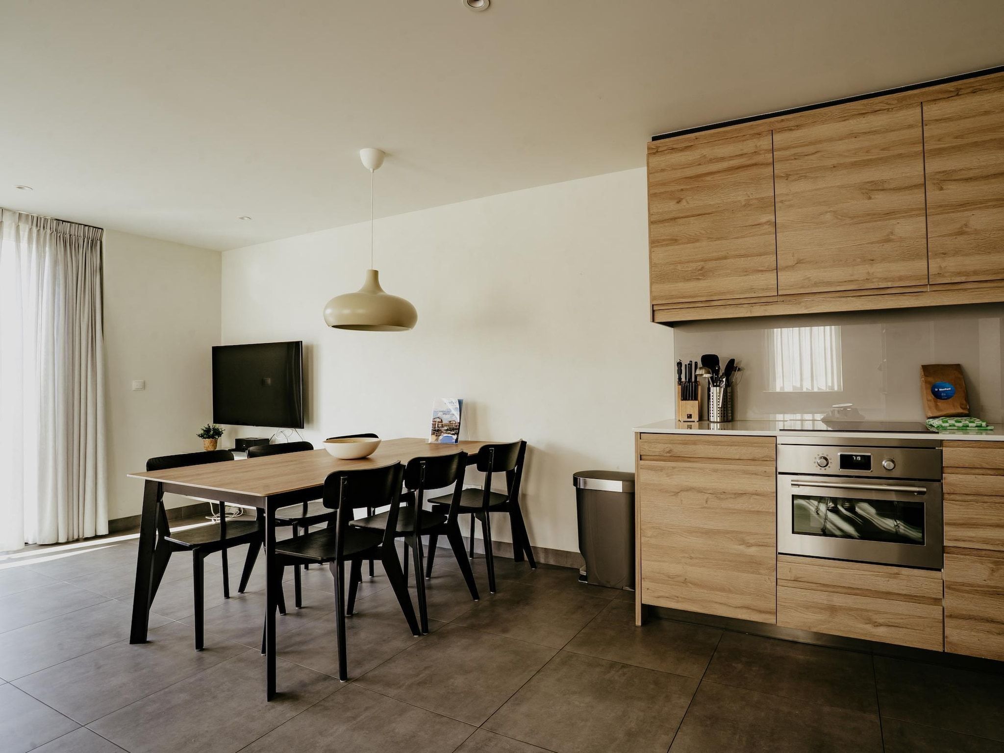 De eetkamer van Waterpark de Meerparel 13 in Uitgeest