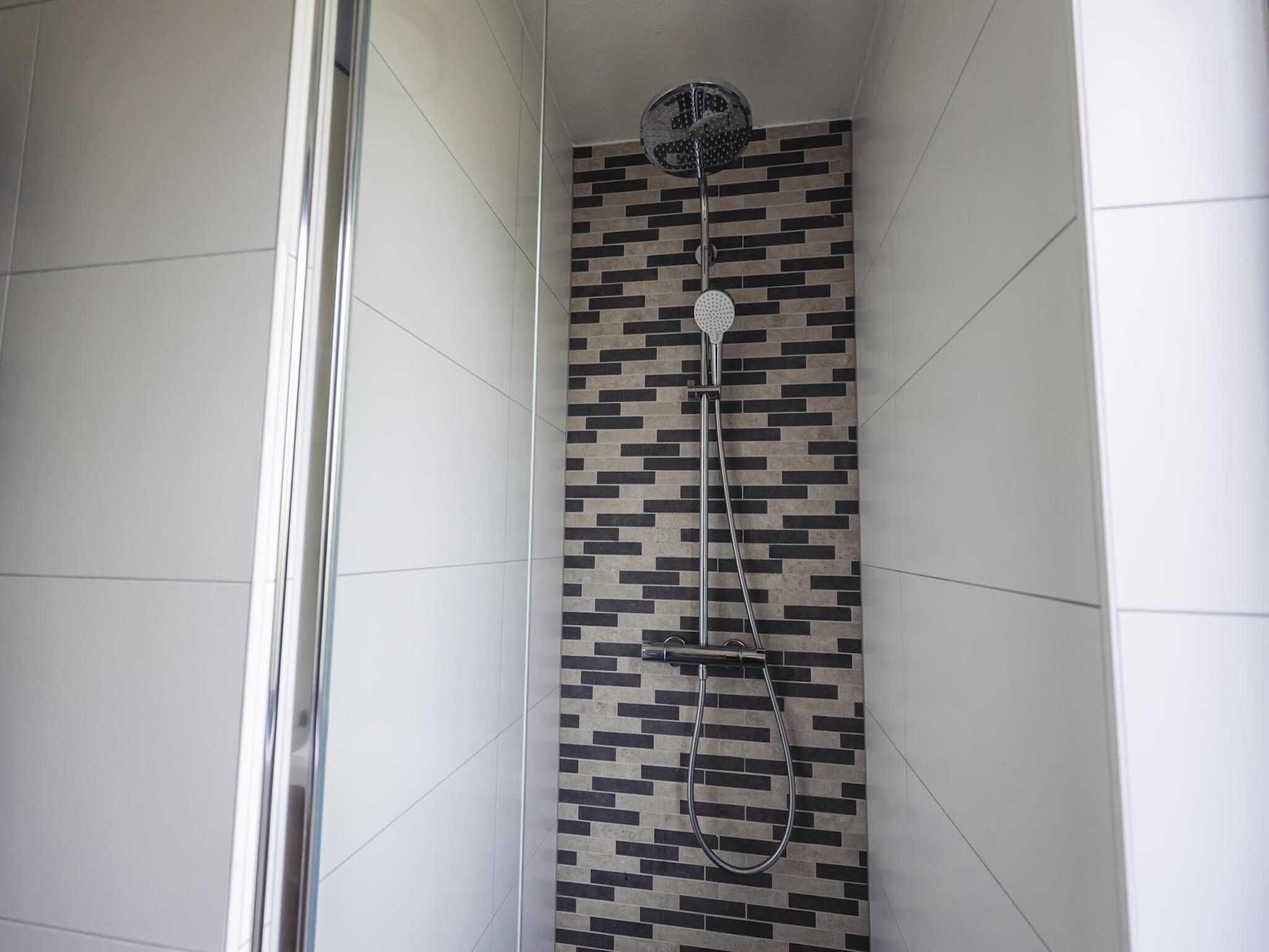 De badkamer van Vakantiepark 't Broeckhuys 8 in Ewijk