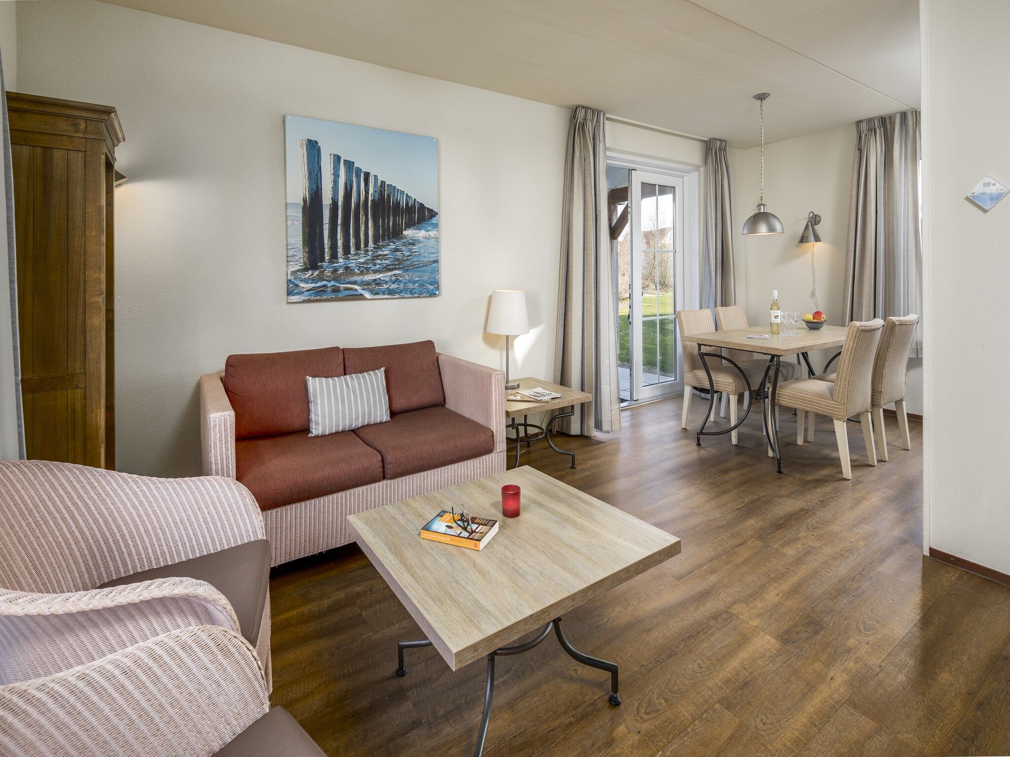 De woonkamer van Noordzee Residence Cadzand-Bad 29 in Cadzand-Bad