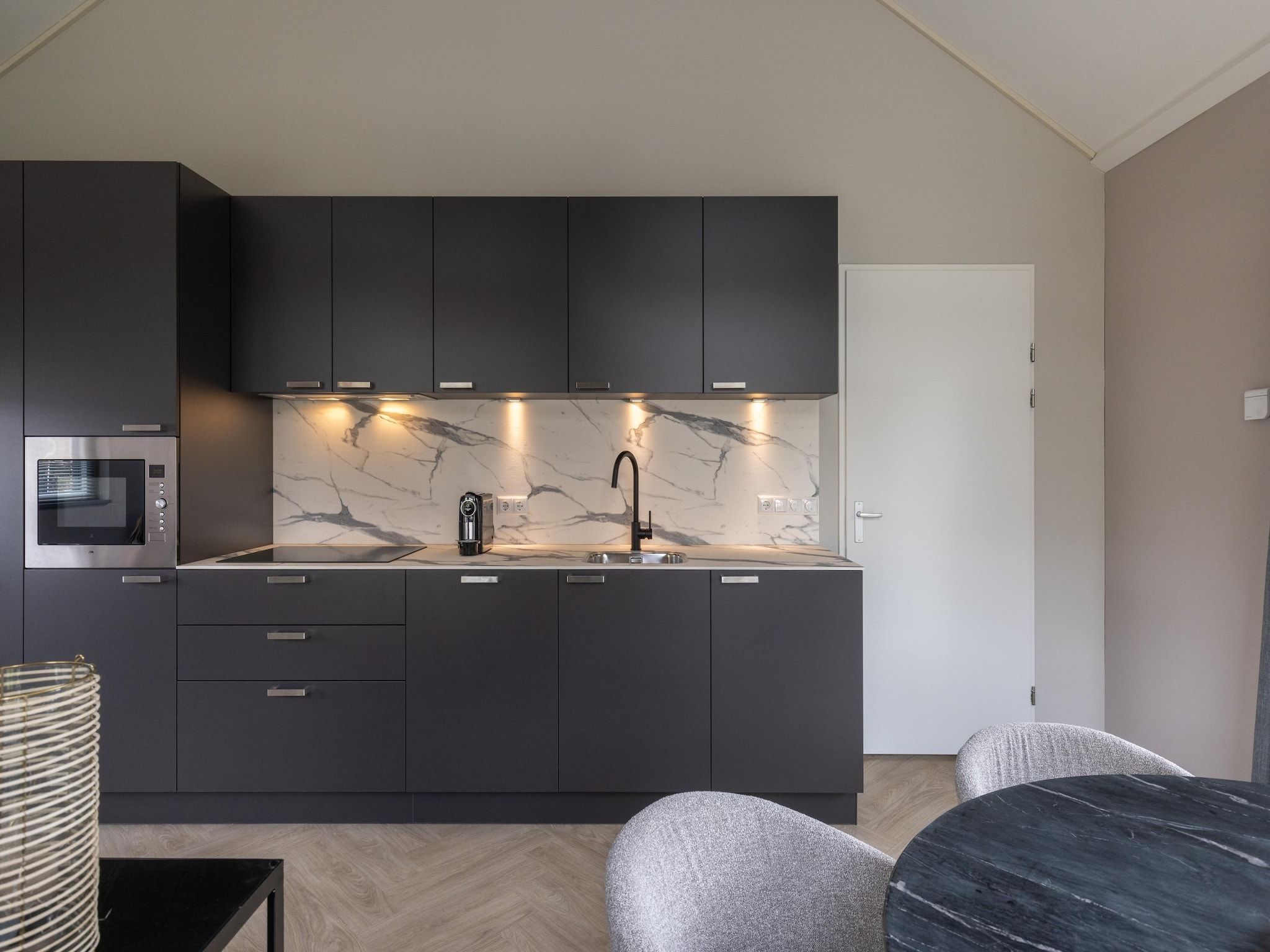 De keuken van Vakantiepark Latour 6 in Oirschot