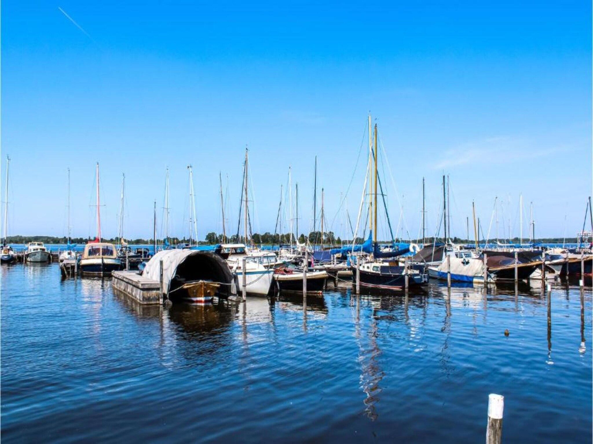 MarinaPark Nieuw Loosdrecht 2 in Nieuw-Loosdrecht - Foto 25 van 43