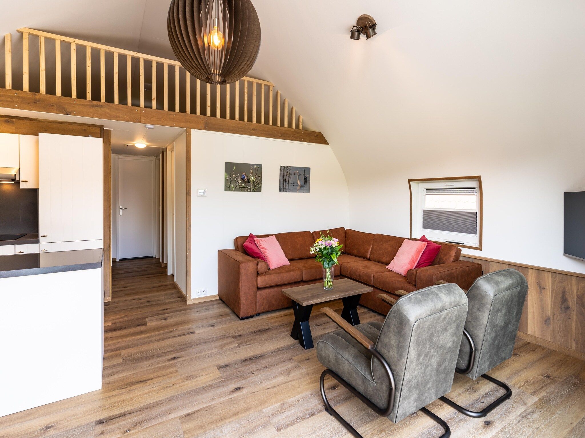 De woonkamer van 't Landgoed Baars 1 in Baars