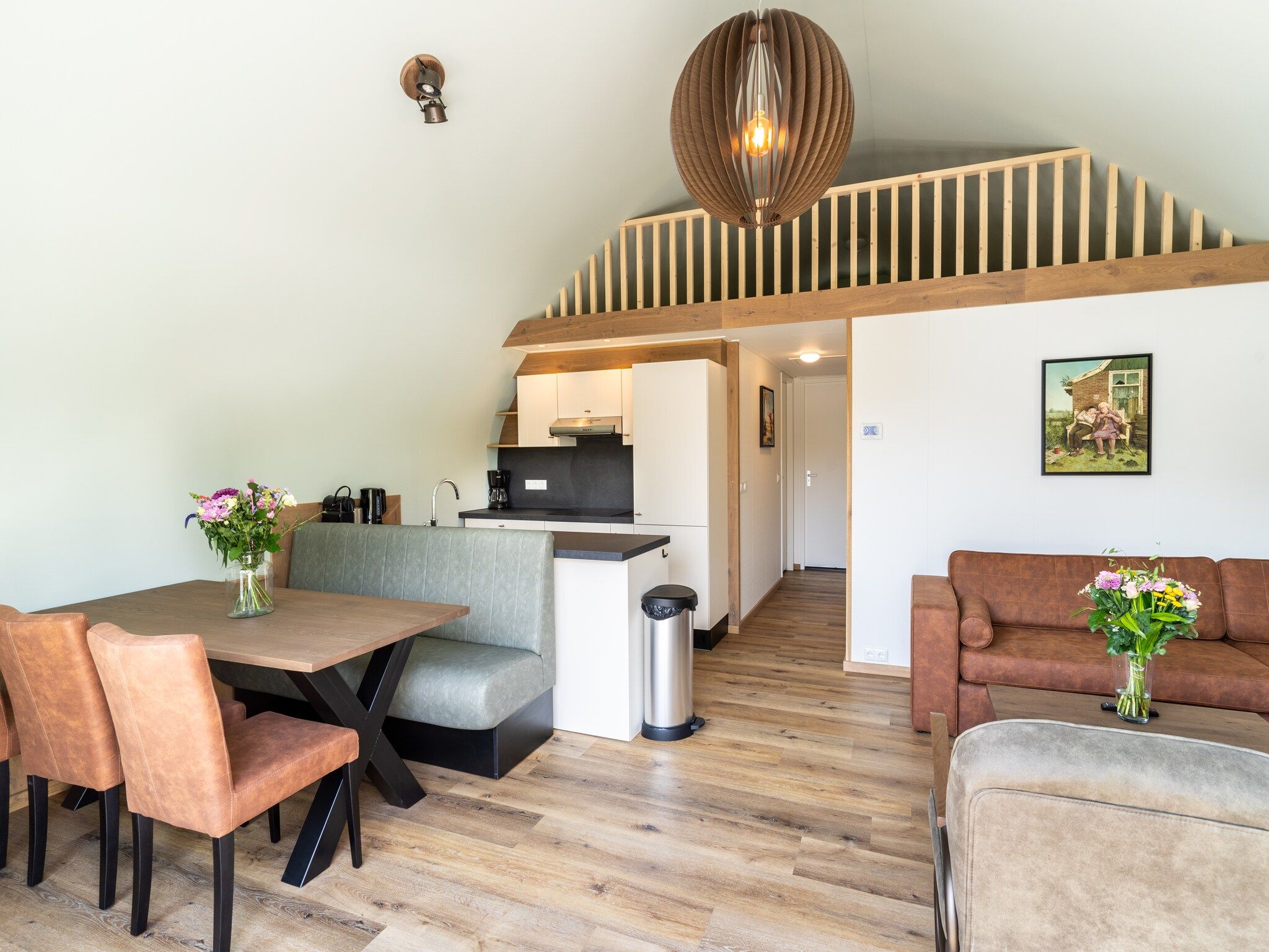 De woonkamer van 't Landgoed Baars 3 in Baars