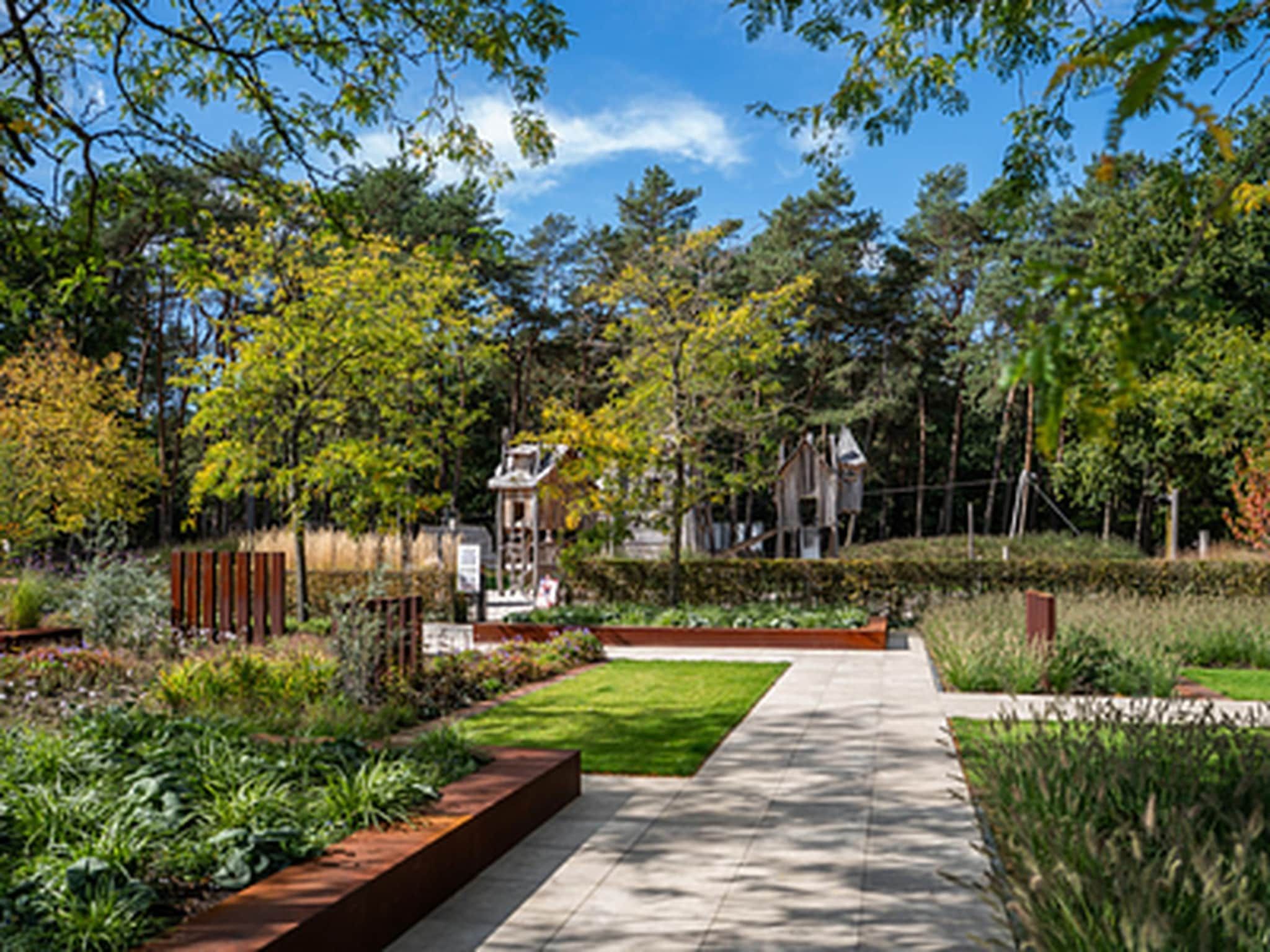 De tuin van Vakantiepark Molenvelden 11 in Veldhoven