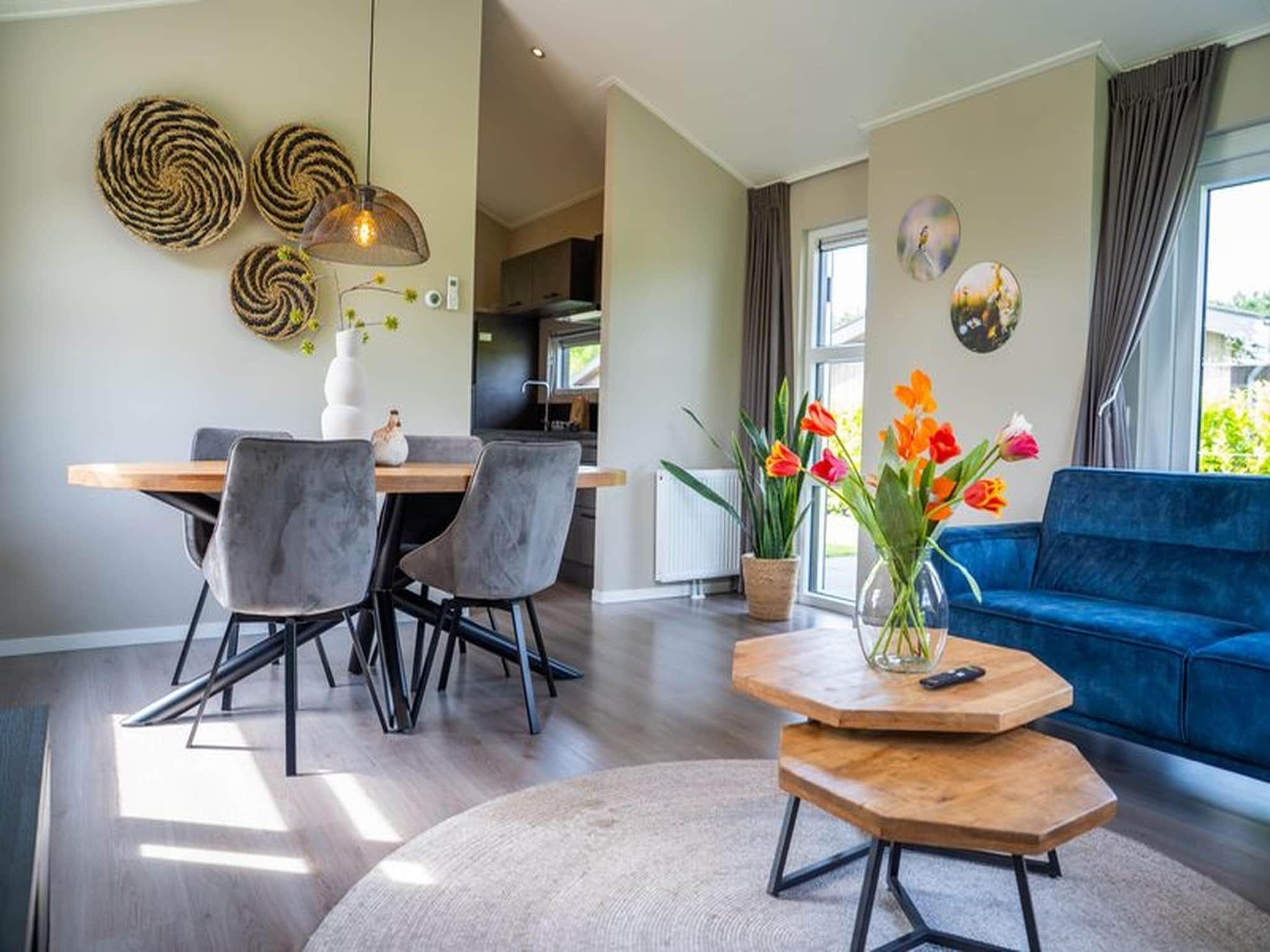 De woonkamer van Vakantiepark Molenvelden 11 in Veldhoven