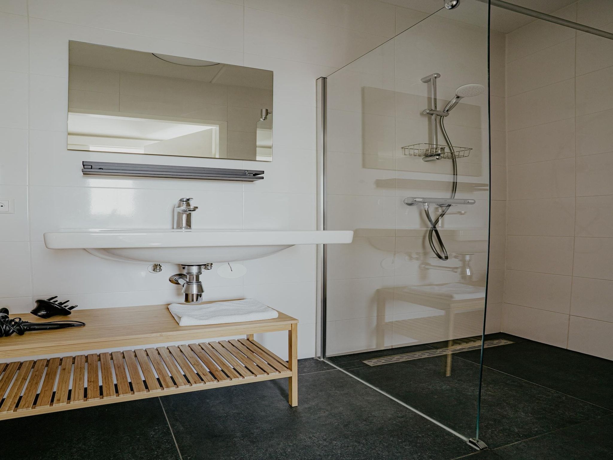 De badkamer van Waterpark de Meerparel 14 in Uitgeest