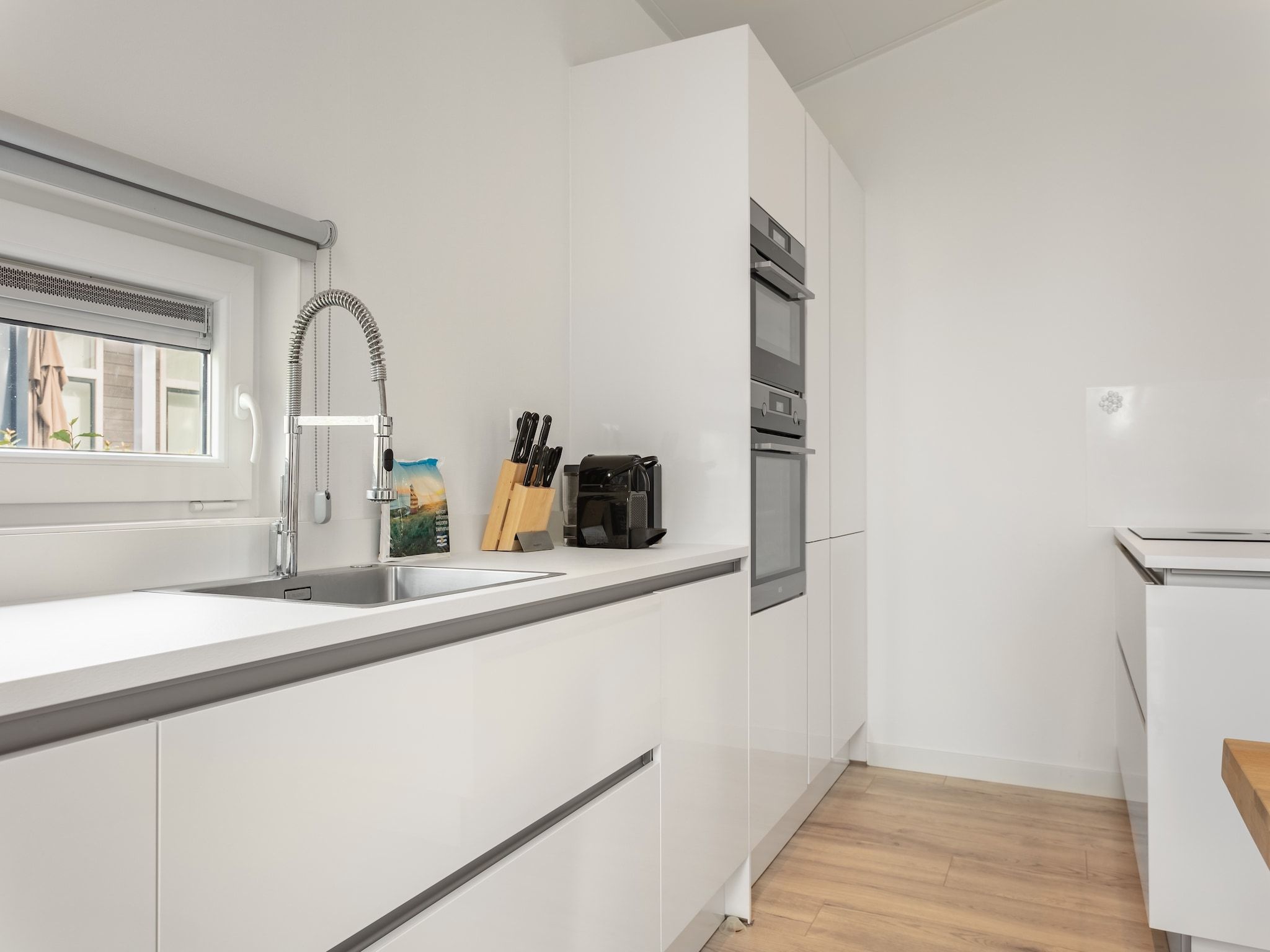 De keuken van Water Resort Oosterschelde 80 in Wemeldinge