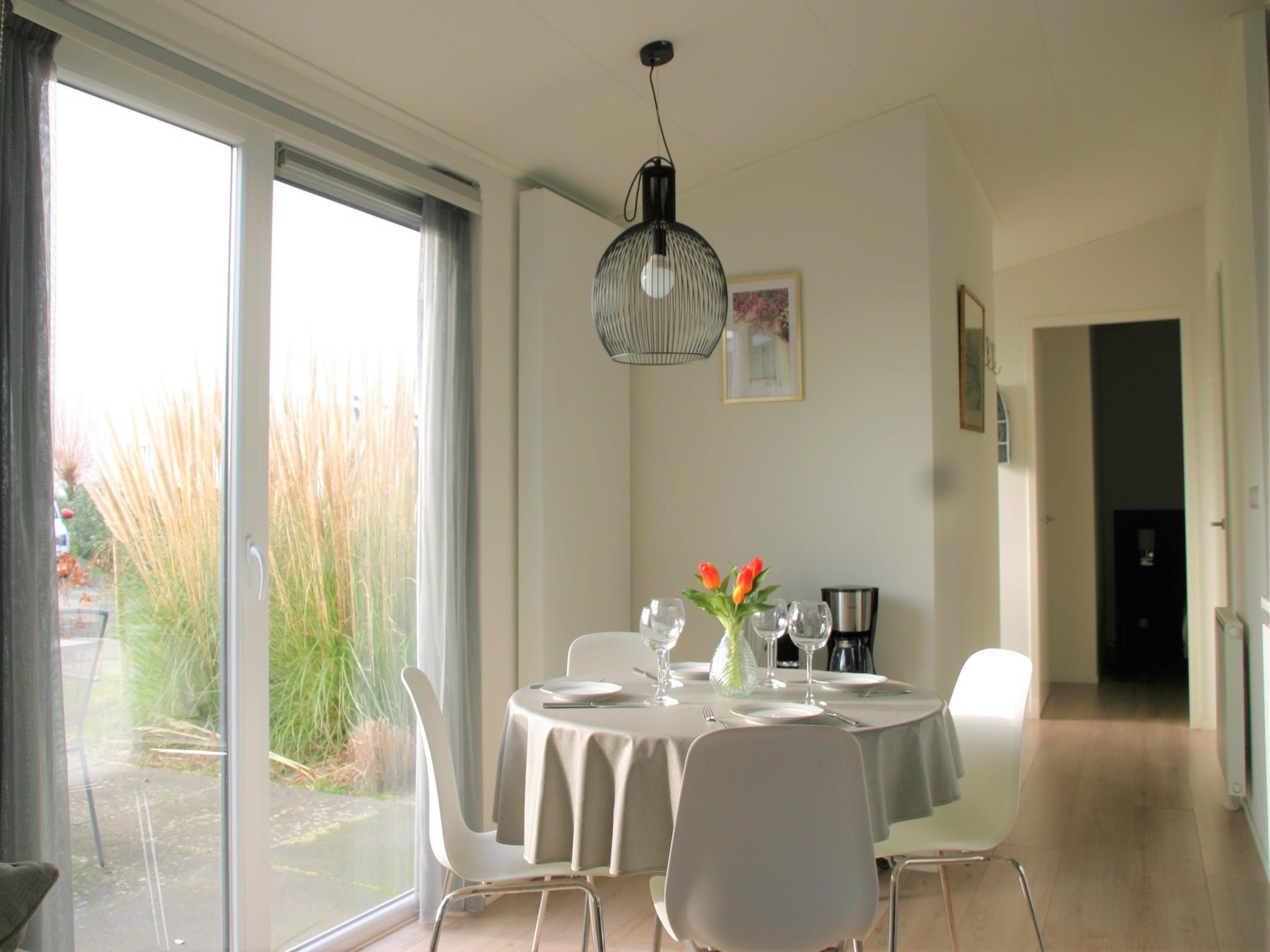 De woonkamer van Water Resort Oosterschelde 32 in Wemeldinge