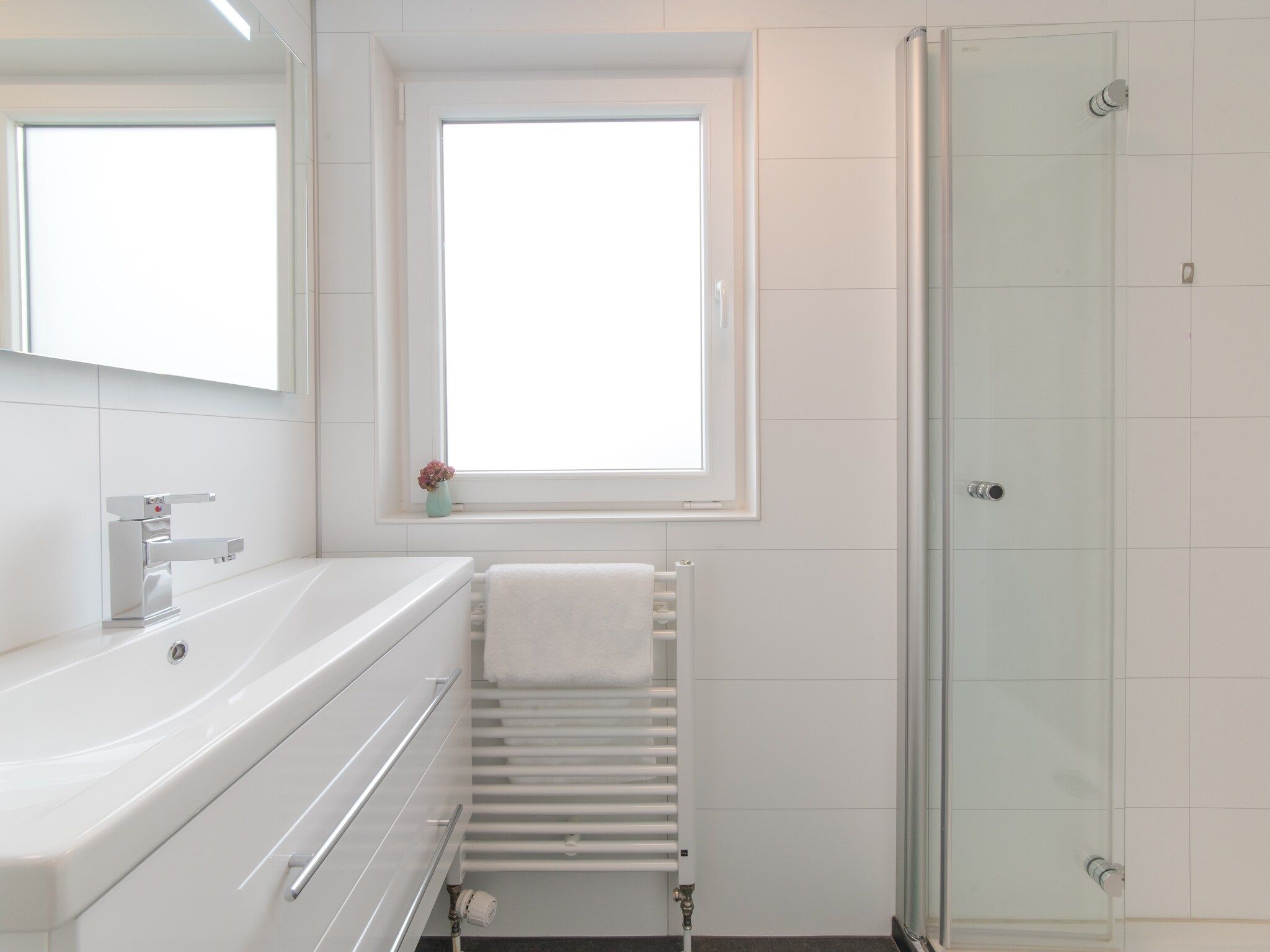 De badkamer van Water Resort Oosterschelde 38 in Wemeldinge