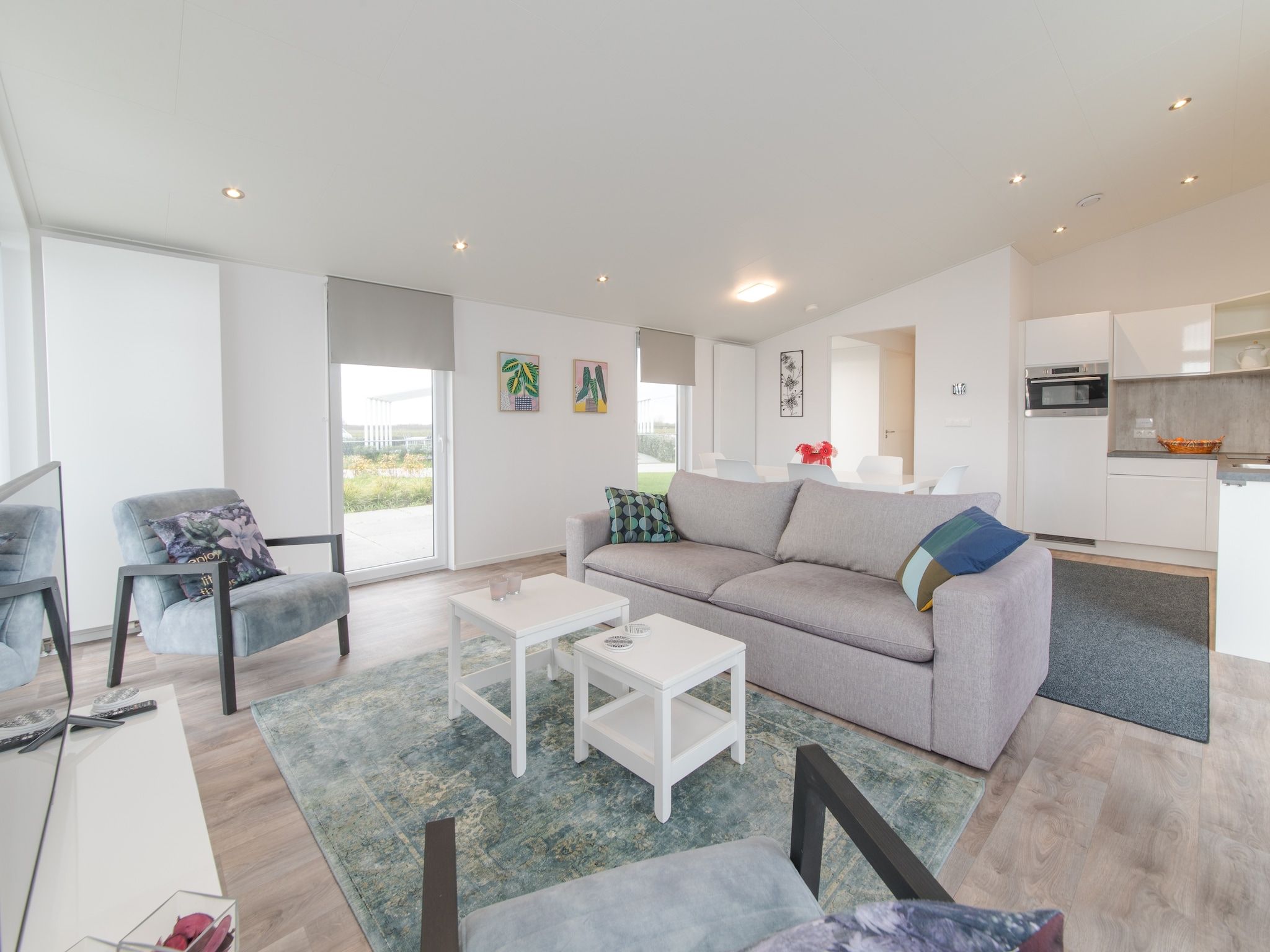 De woonkamer van Water Resort Oosterschelde 38 in Wemeldinge