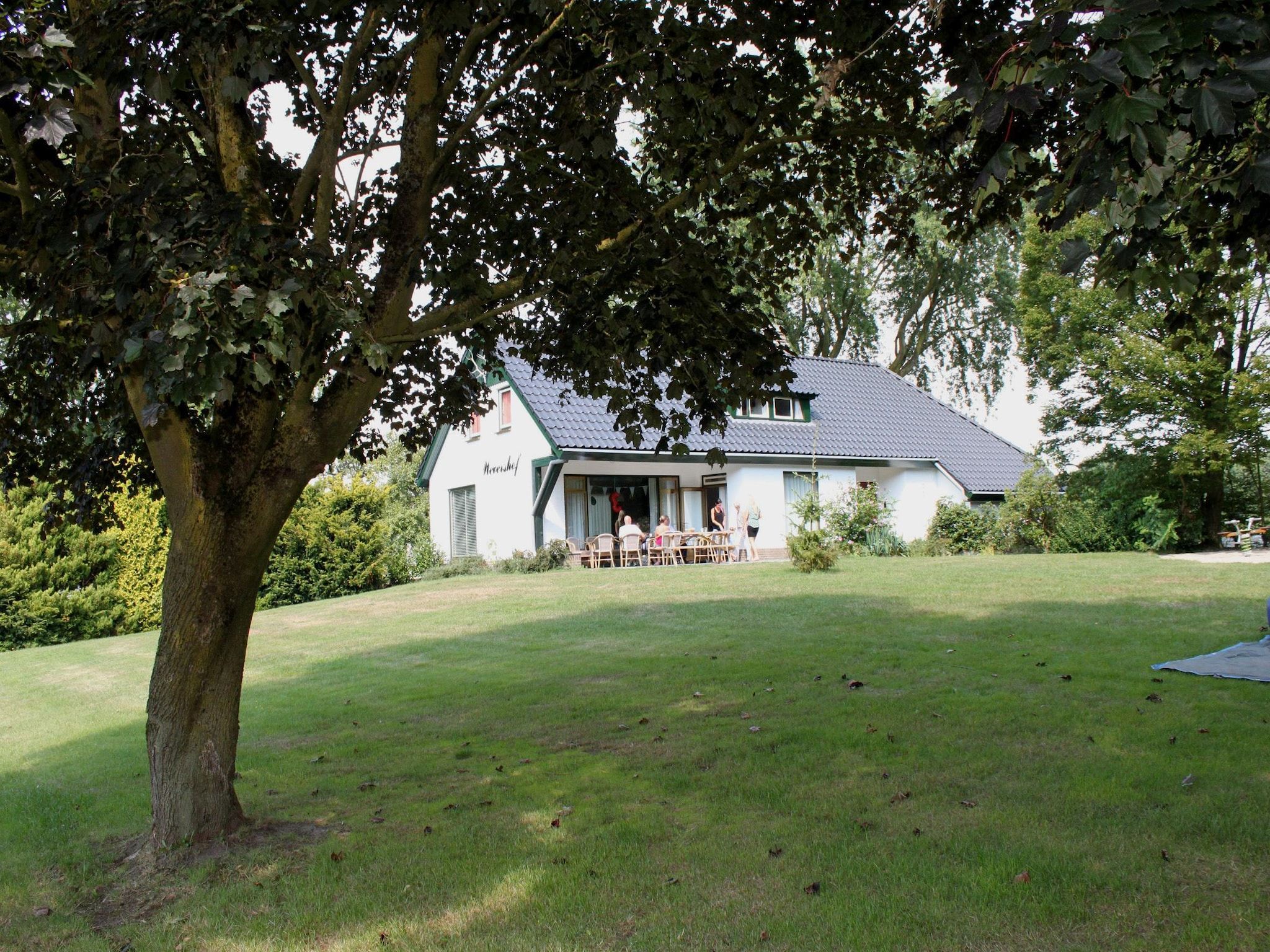 De buitenkant van Vakantiepark Herperduin 21 in Herpen