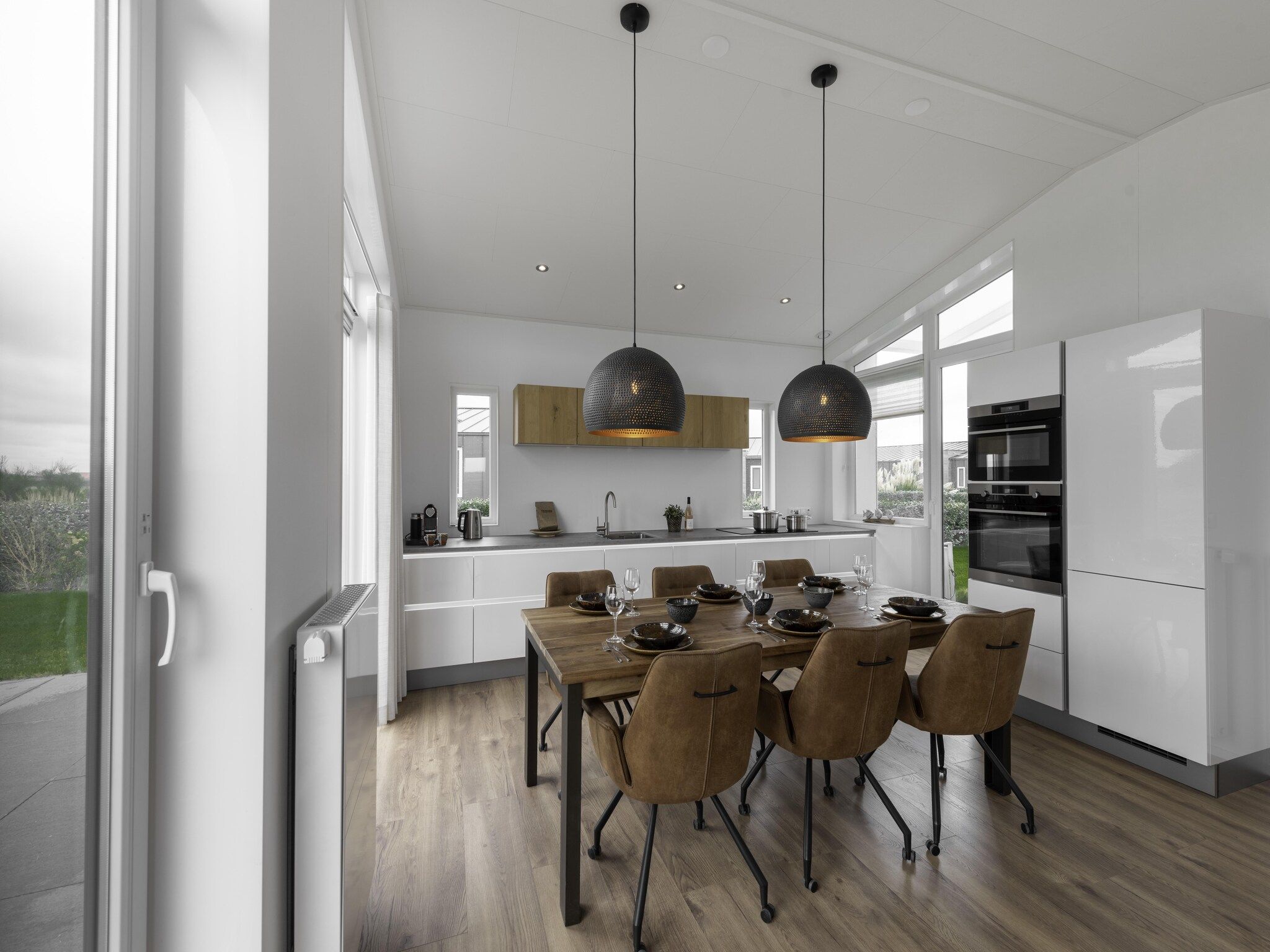 De eetkamer van Water Resort Oosterschelde 55 in Wemeldinge