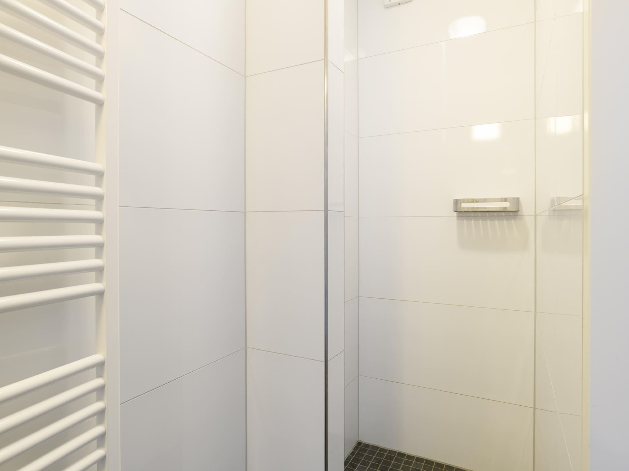 De badkamer van Havenresort Terherne 2 in Terherne