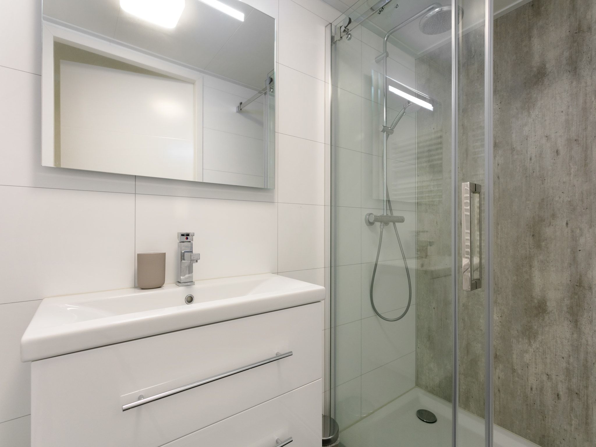 De badkamer van Water Resort Oosterschelde 56 in Wemeldinge