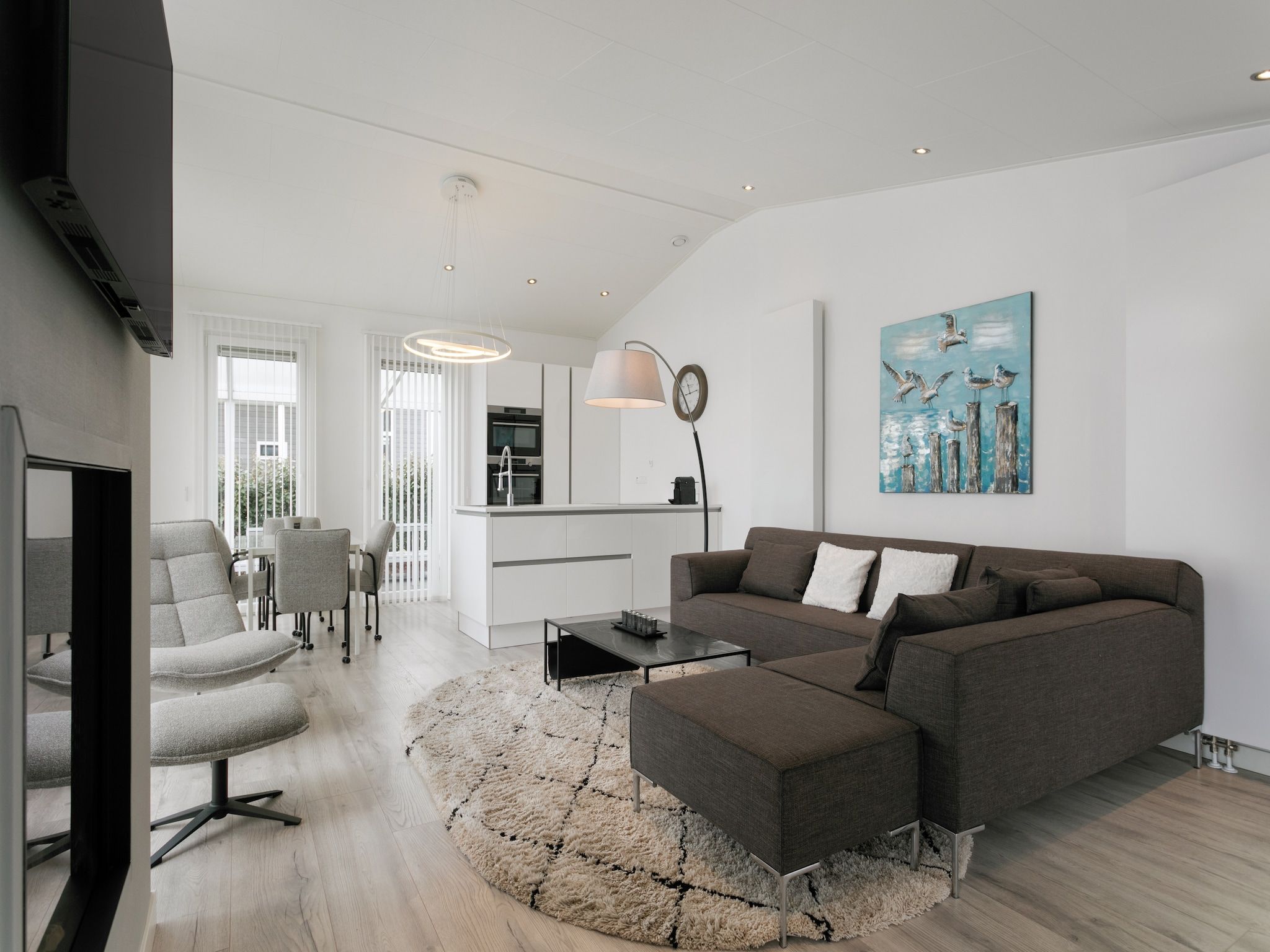 De woonkamer van Water Resort Oosterschelde 56 in Wemeldinge