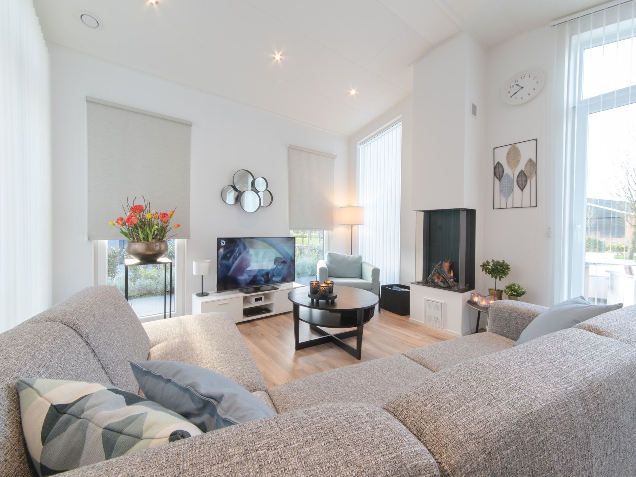 De woonkamer van Water Resort Oosterschelde 76 in Wemeldinge