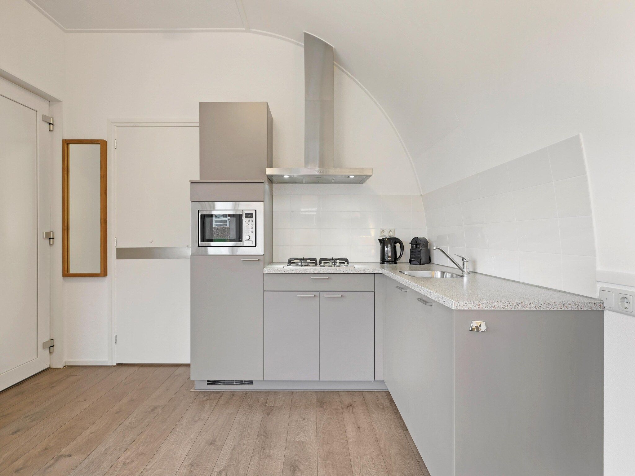 De keuken van Waterpark De Bloemert 6 in Midlaren