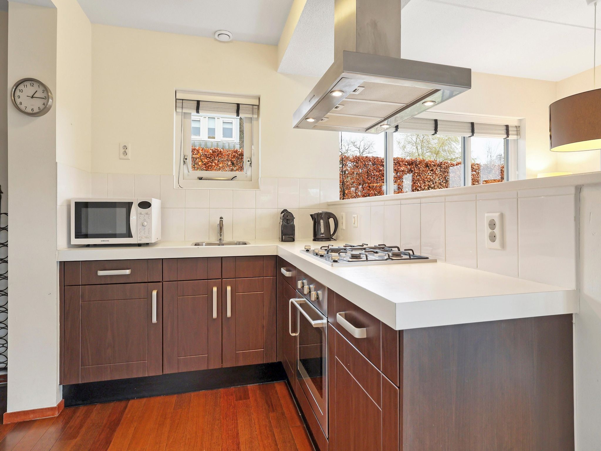 De keuken van Waterpark De Bloemert 9 in Midlaren