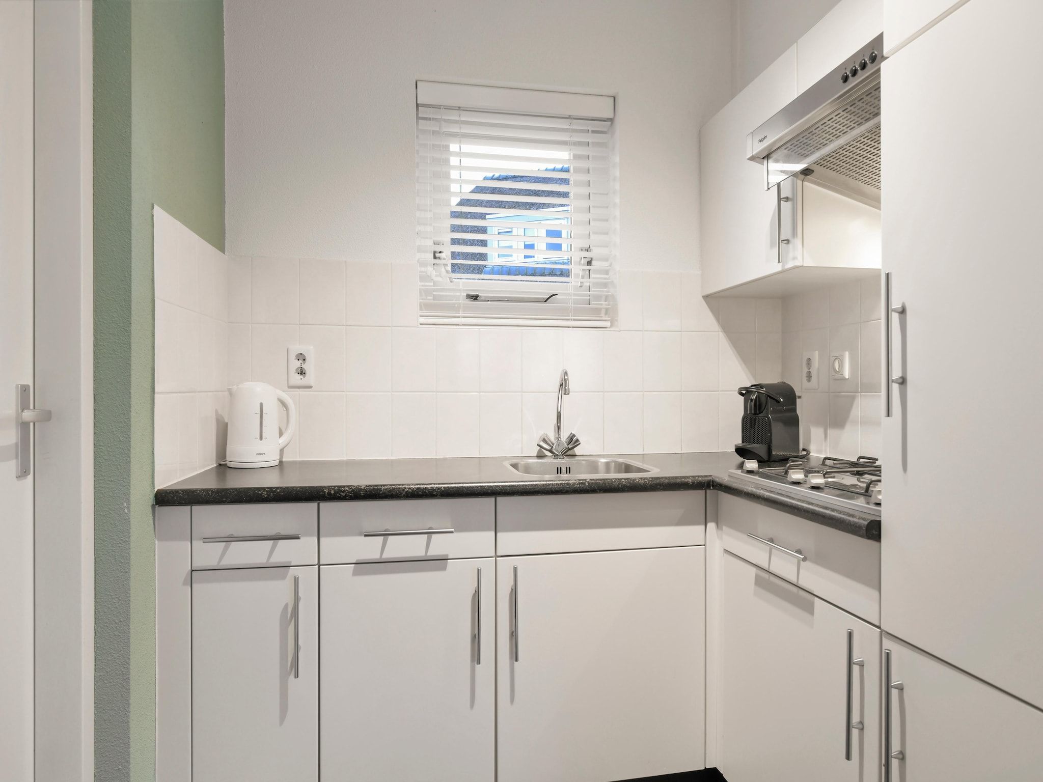 De keuken van Waterpark De Bloemert 17 in Midlaren