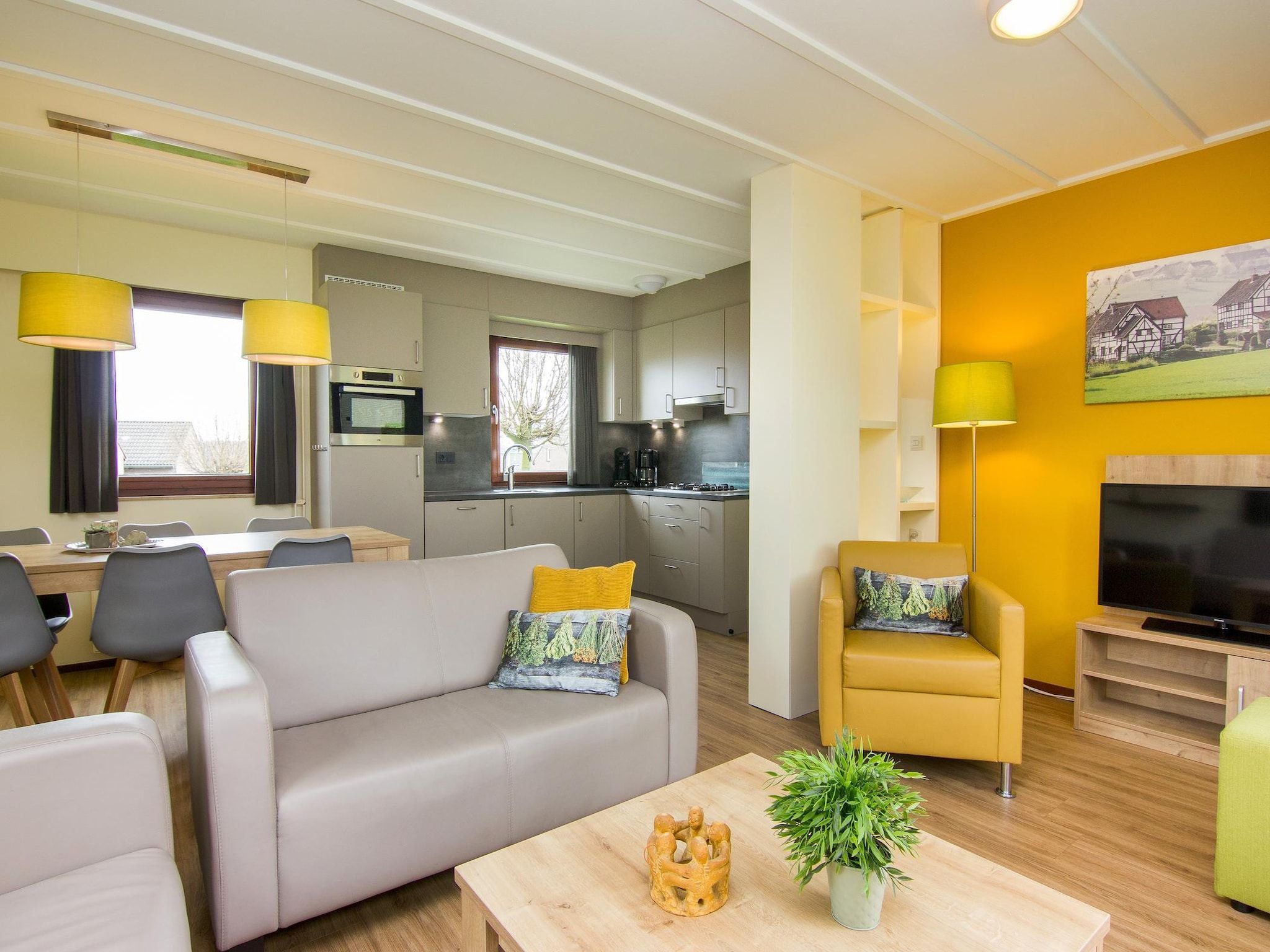 De woonkamer van Vakantiepark Reevallis 7 in Vijlen