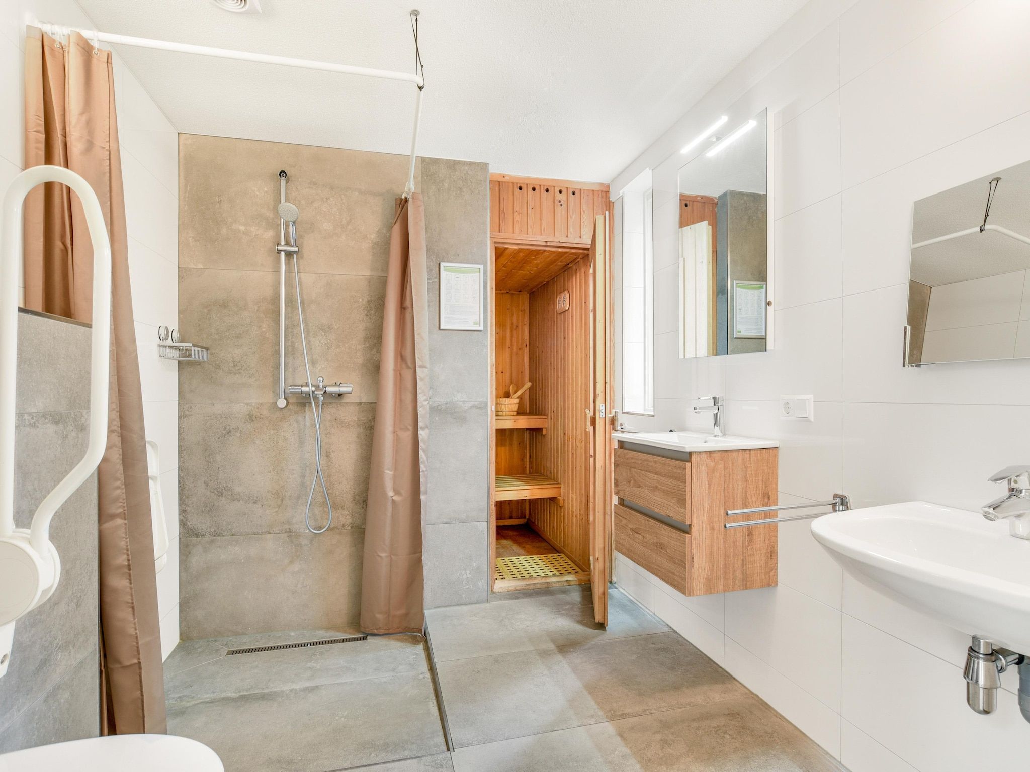 De badkamer van Parc Port Greve 1 in Brouwershaven