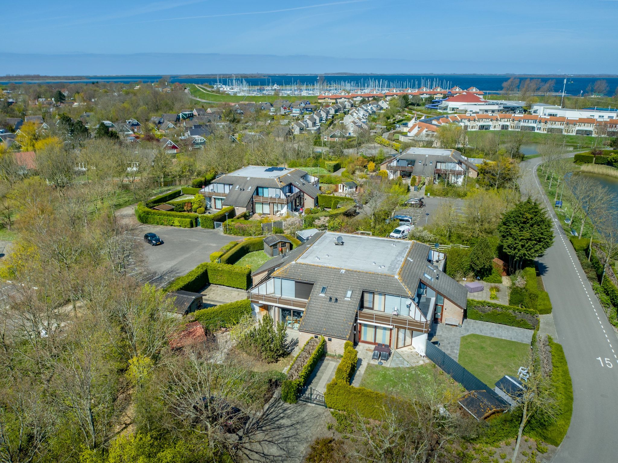 De buitenkant van Parc Port Greve 7 in Brouwershaven