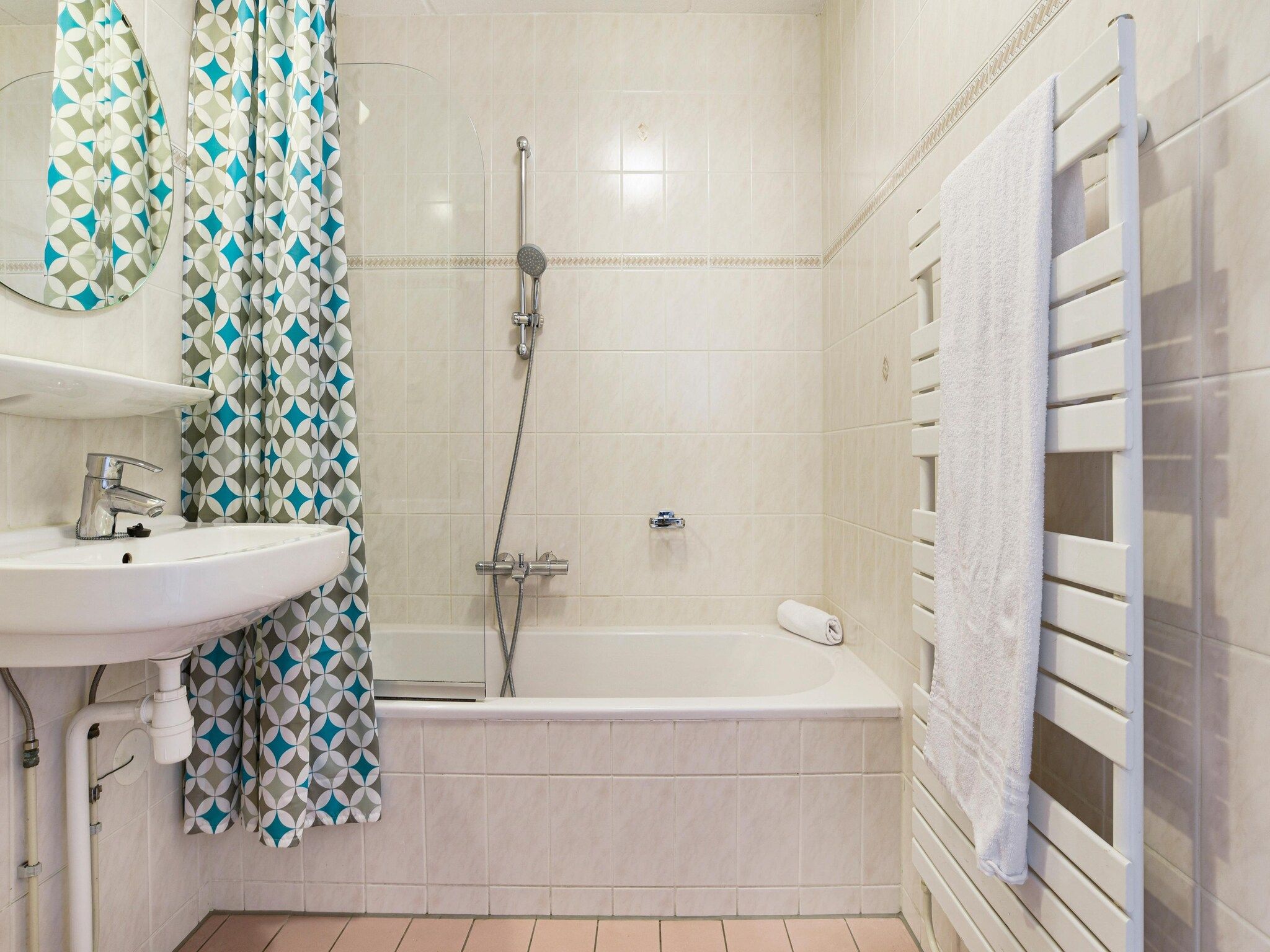 De badkamer van Parc Port Greve 14 in Brouwershaven