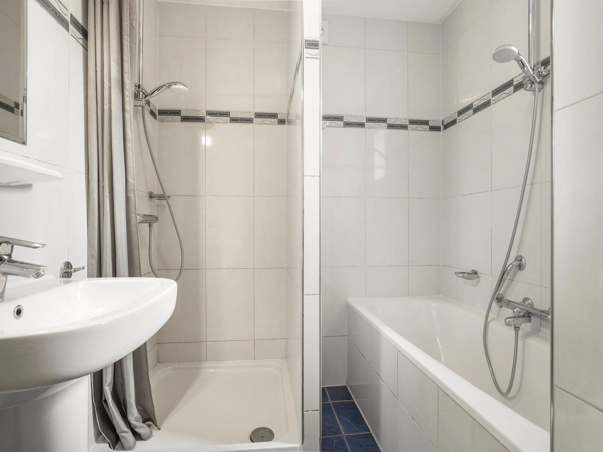 De badkamer van Parc Port Greve 17 in Brouwershaven