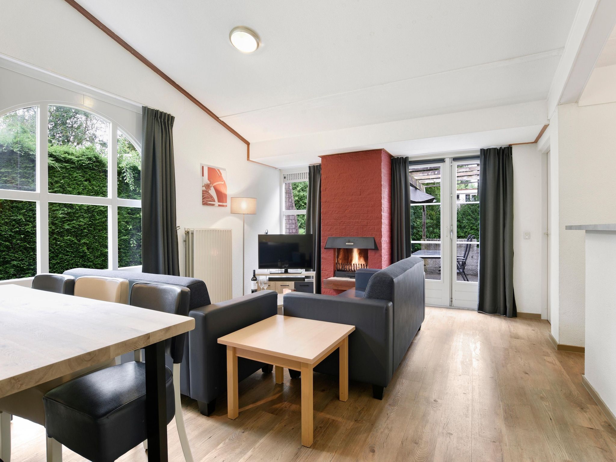 De woonkamer van Parc Port Greve 18 in Brouwershaven