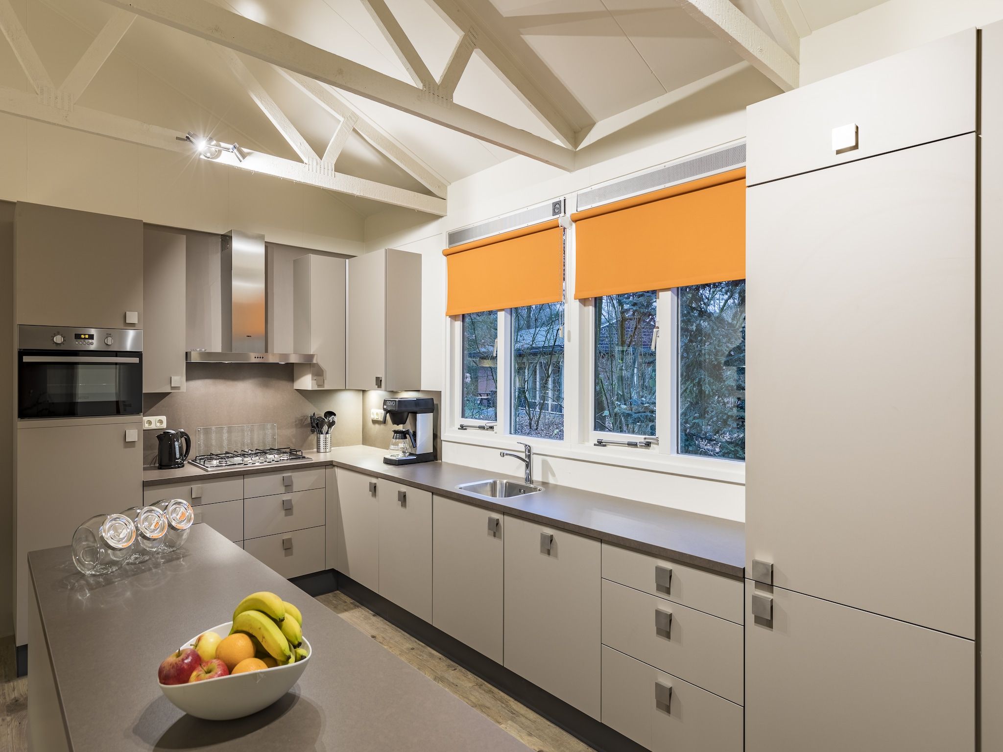 De keuken van Parc Heihaas 1 in Putten