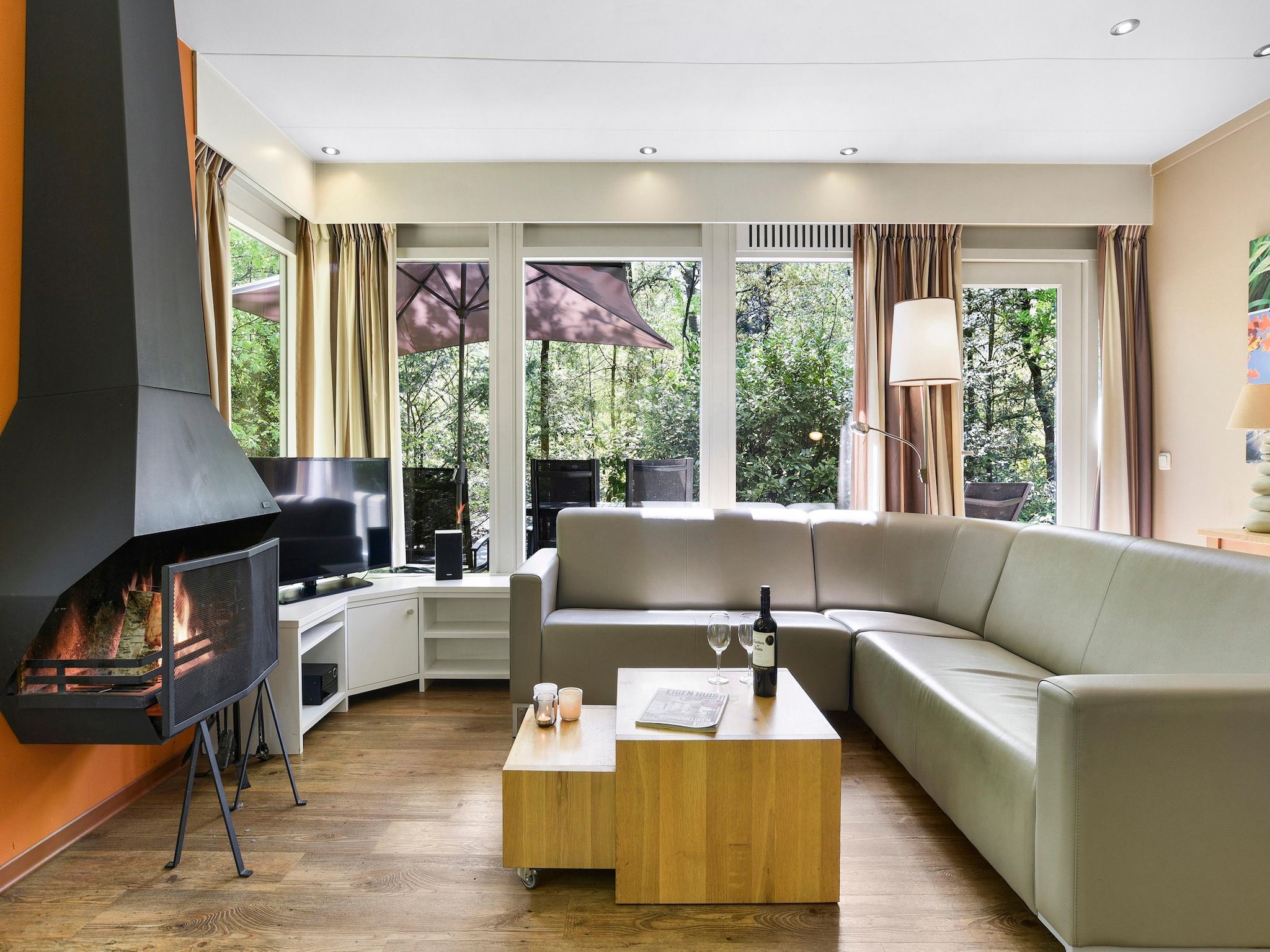 De woonkamer van Parc Heihaas 2 in Putten