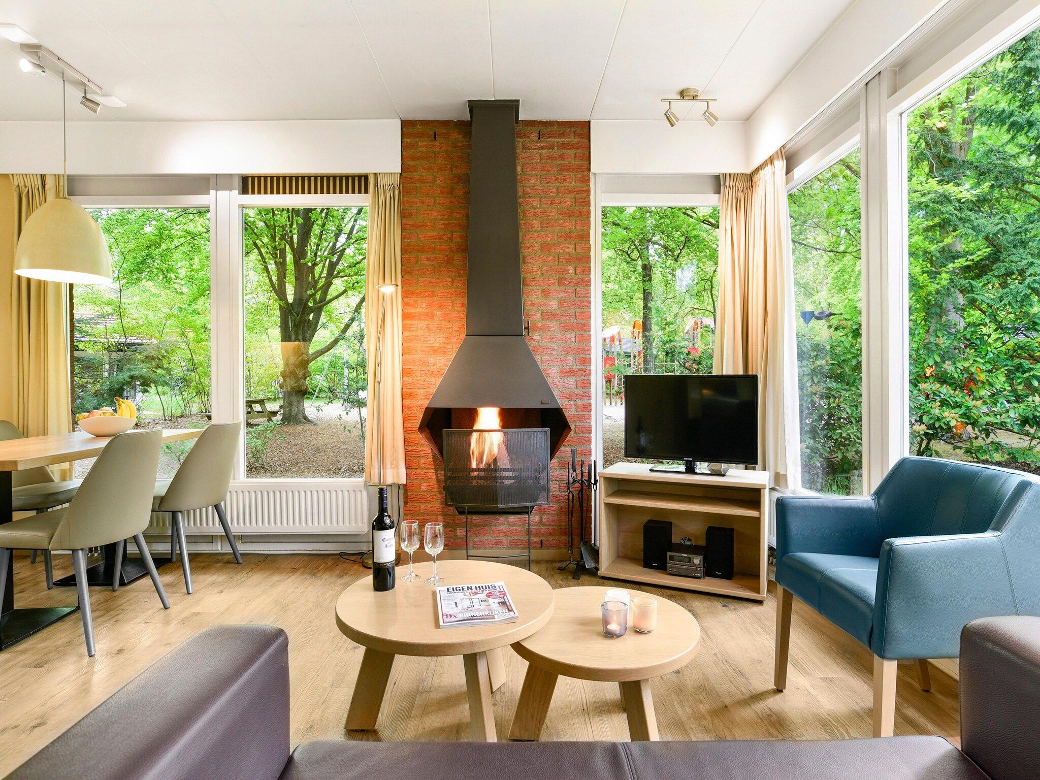 De woonkamer van Parc Heihaas 6 in Putten