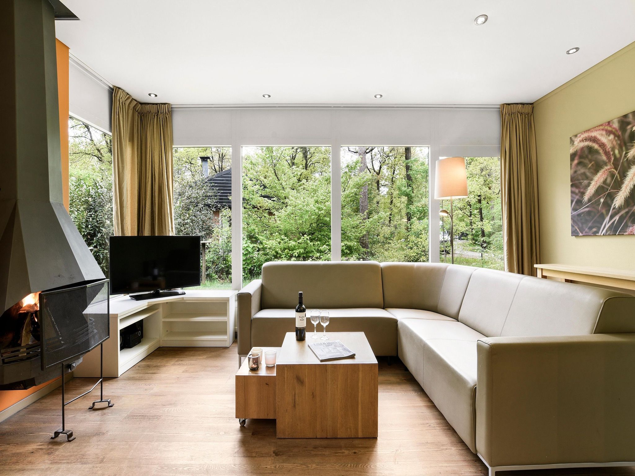 De woonkamer van Parc Heihaas 12 in Putten