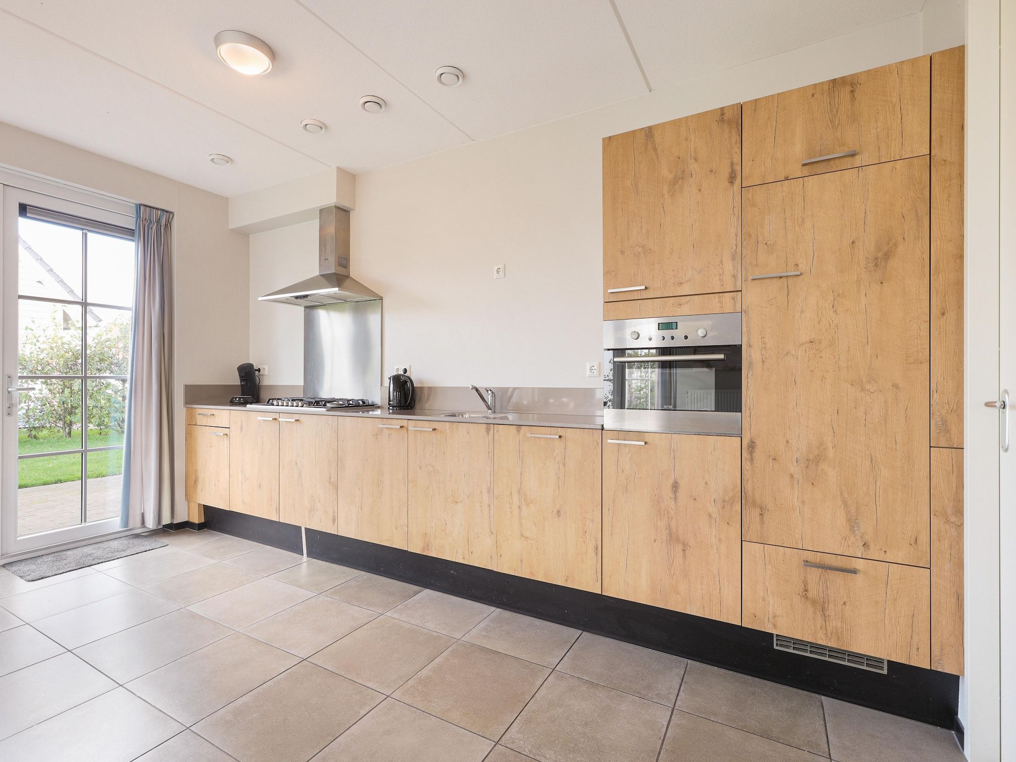 De keuken van Strand Resort Nieuwvliet-Bad 1 in Nieuwvliet