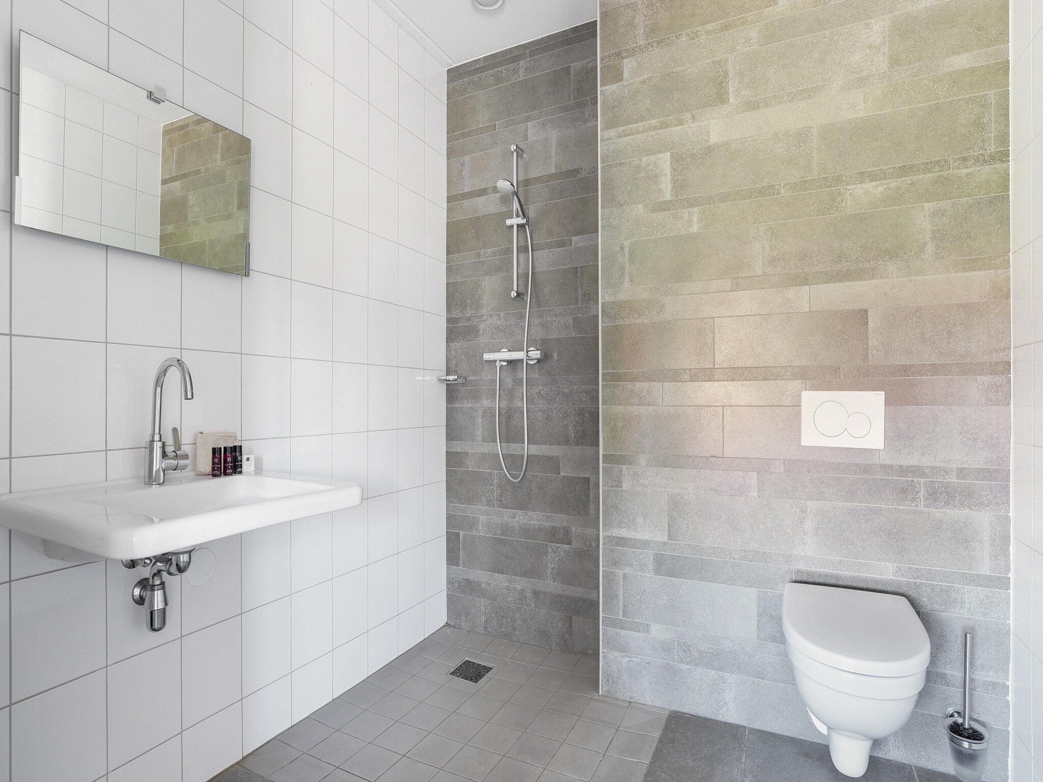 De badkamer van Strand Resort Nieuwvliet-Bad 4 in Nieuwvliet