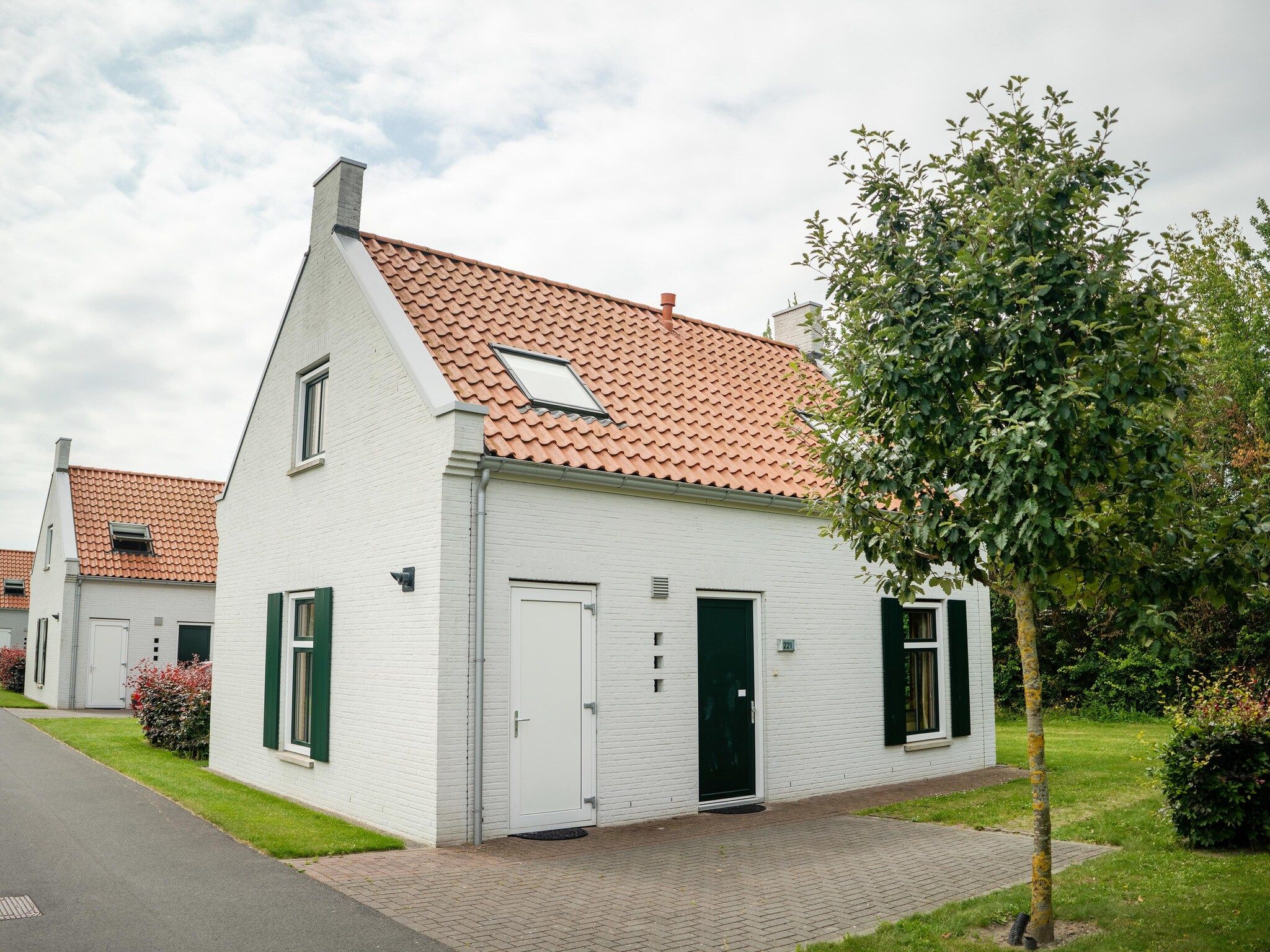 De buitenkant van Strand Resort Nieuwvliet-Bad 7 in Nieuwvliet