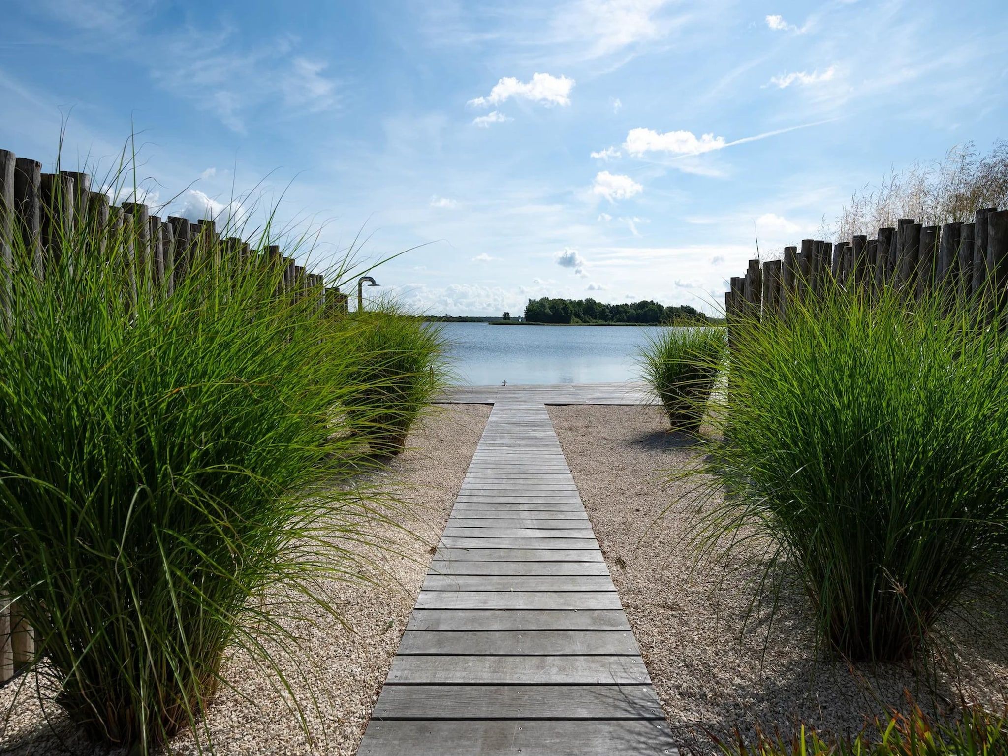Het uitzicht vanaf Harbour Village 4 in Arnemuiden