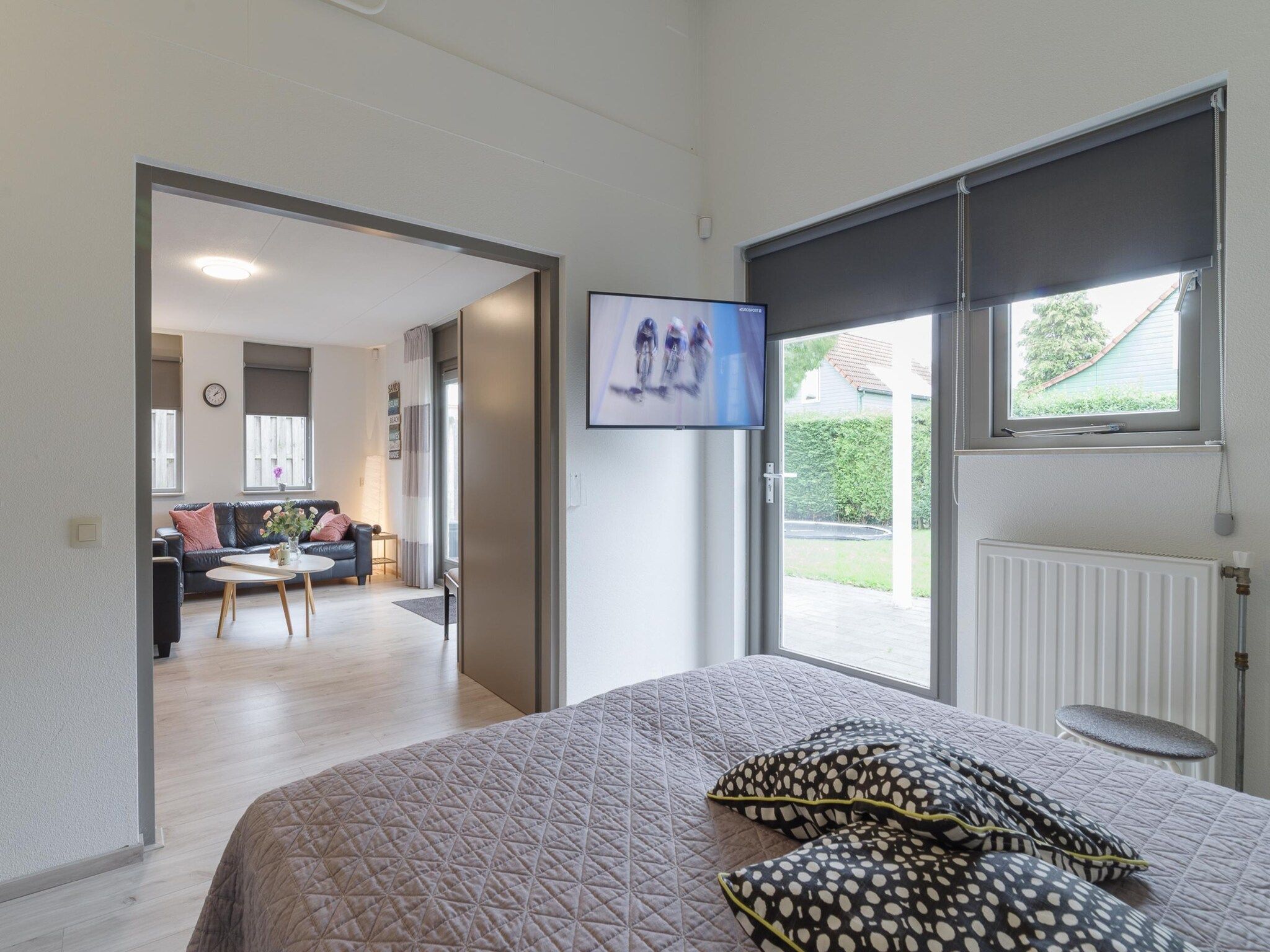 Een slaapkamer van Villapark De Oesterbaai 49 in Wemeldinge