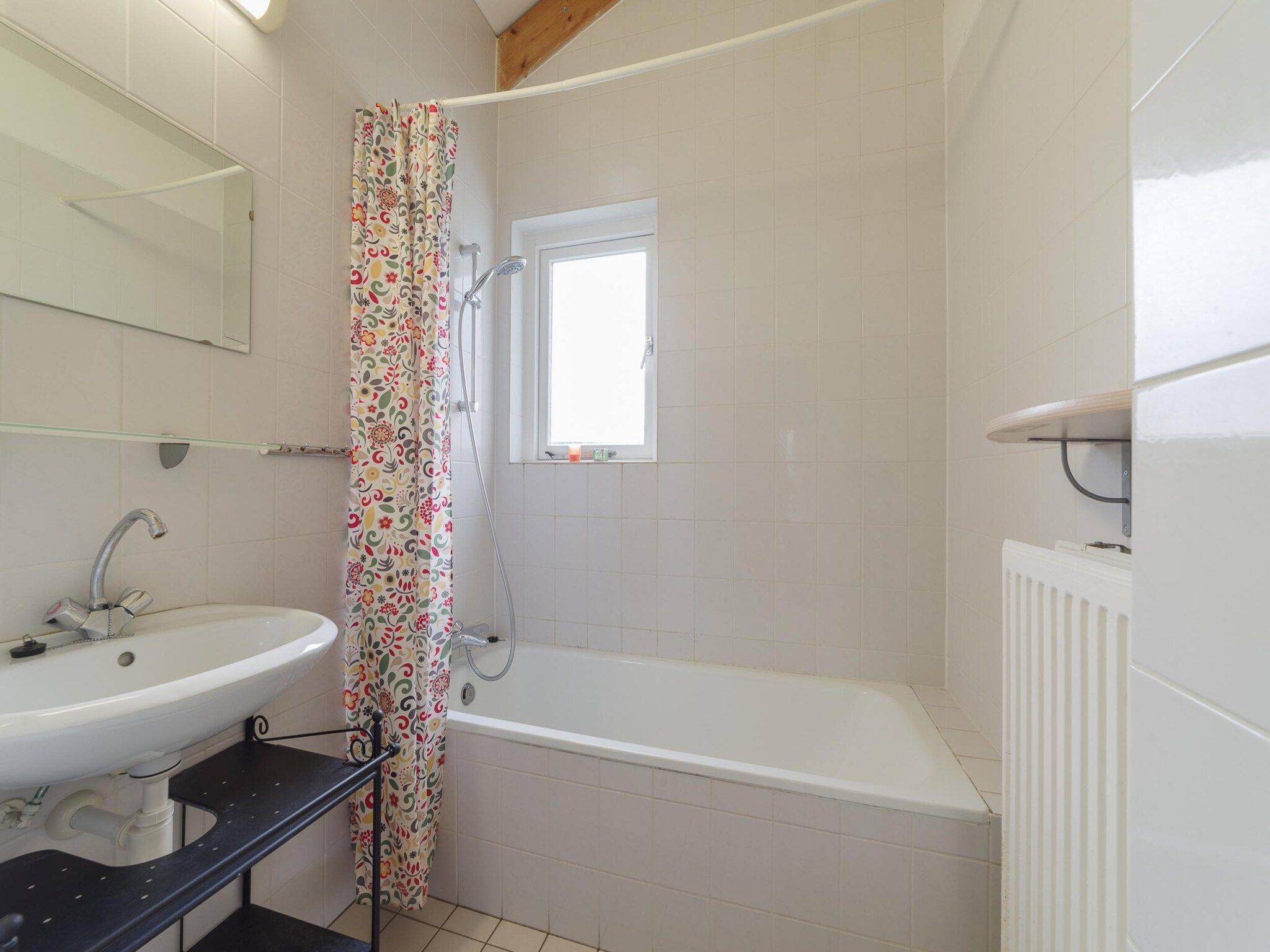 De badkamer van Villapark De Oesterbaai 54 in Wemeldinge