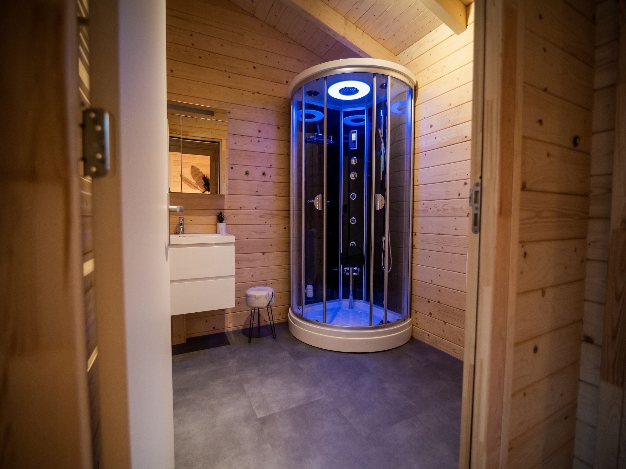 Wellness bij 4-persoons wellness lodge in Markelo