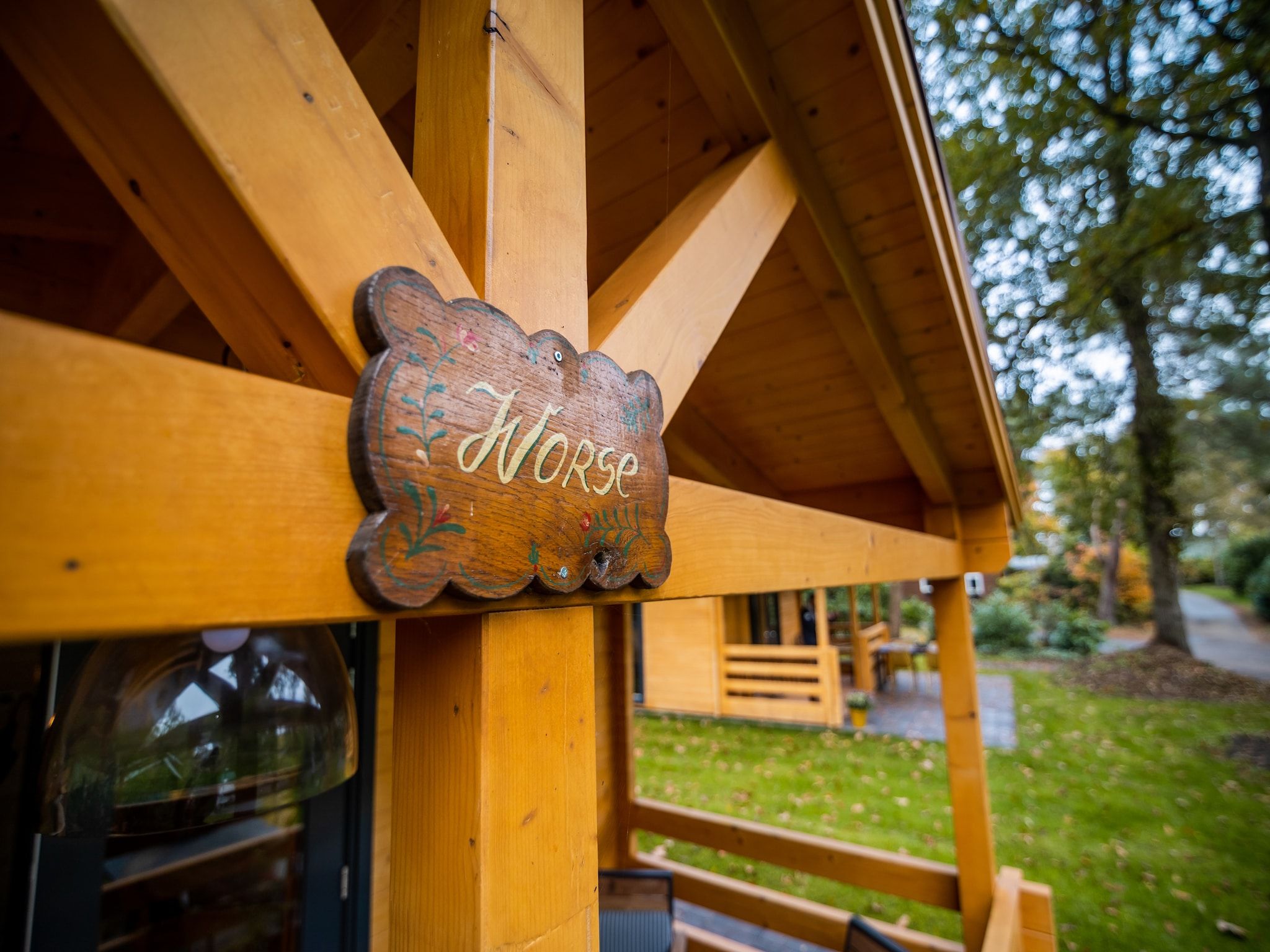 Sfeerbeeld van 4-persoons wellness lodge in Markelo