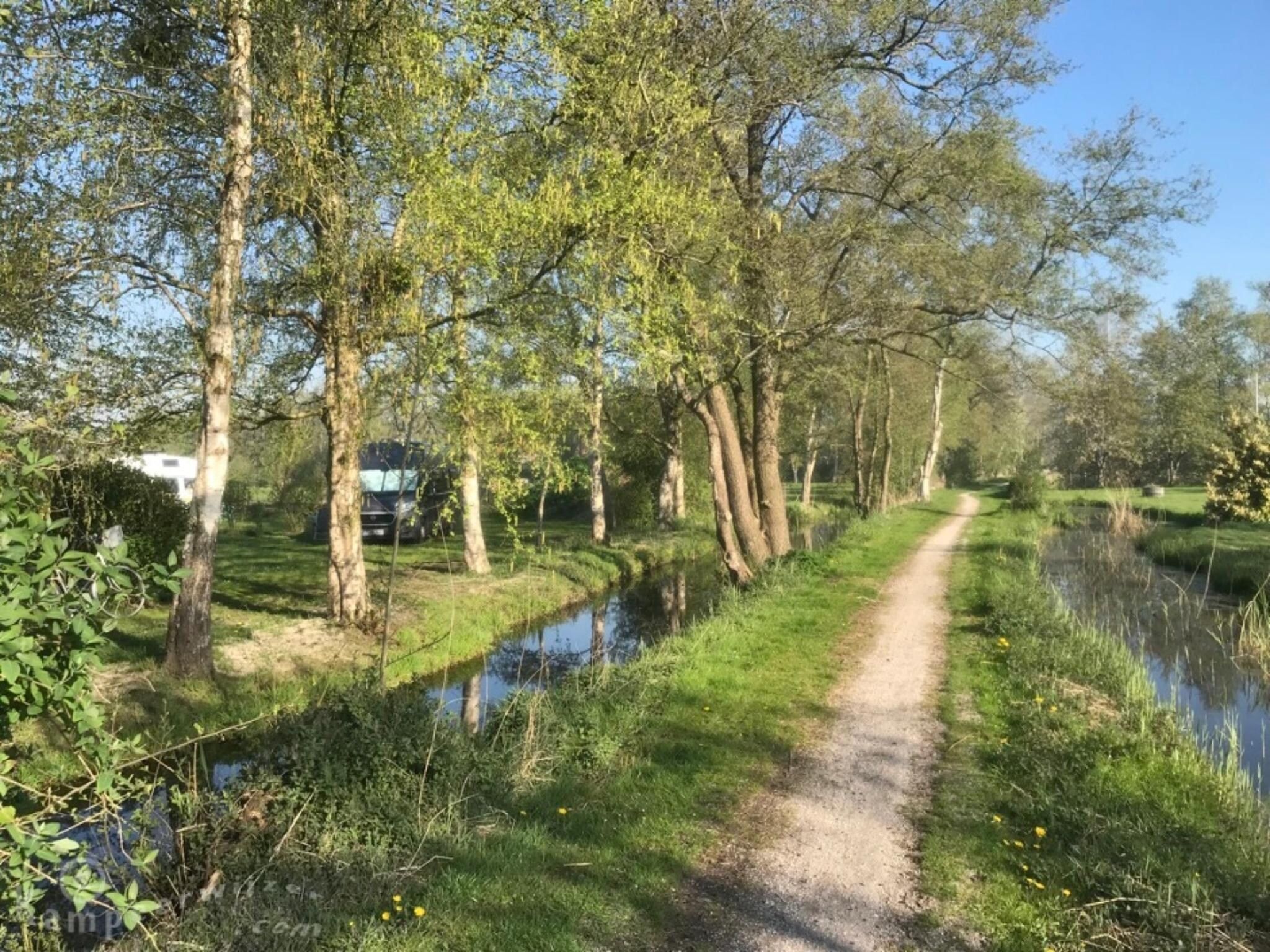 Groepsaccommodatie met 10 luxe tweepersoons kamers in Scherpenzeel (FR) - Foto 28 van 40