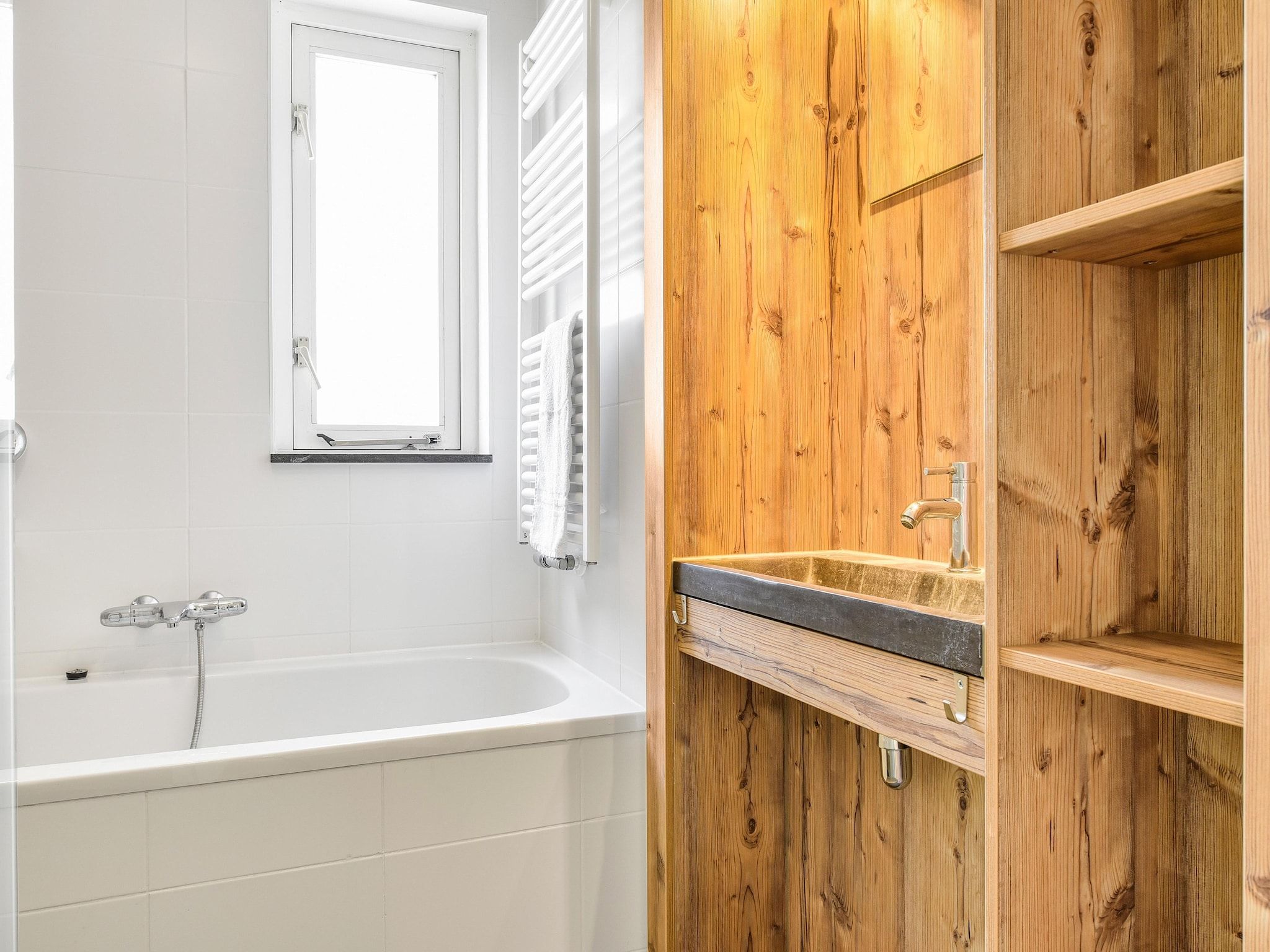 De badkamer van Parc Duc de Brabant 15 in Diessen-Baarschot