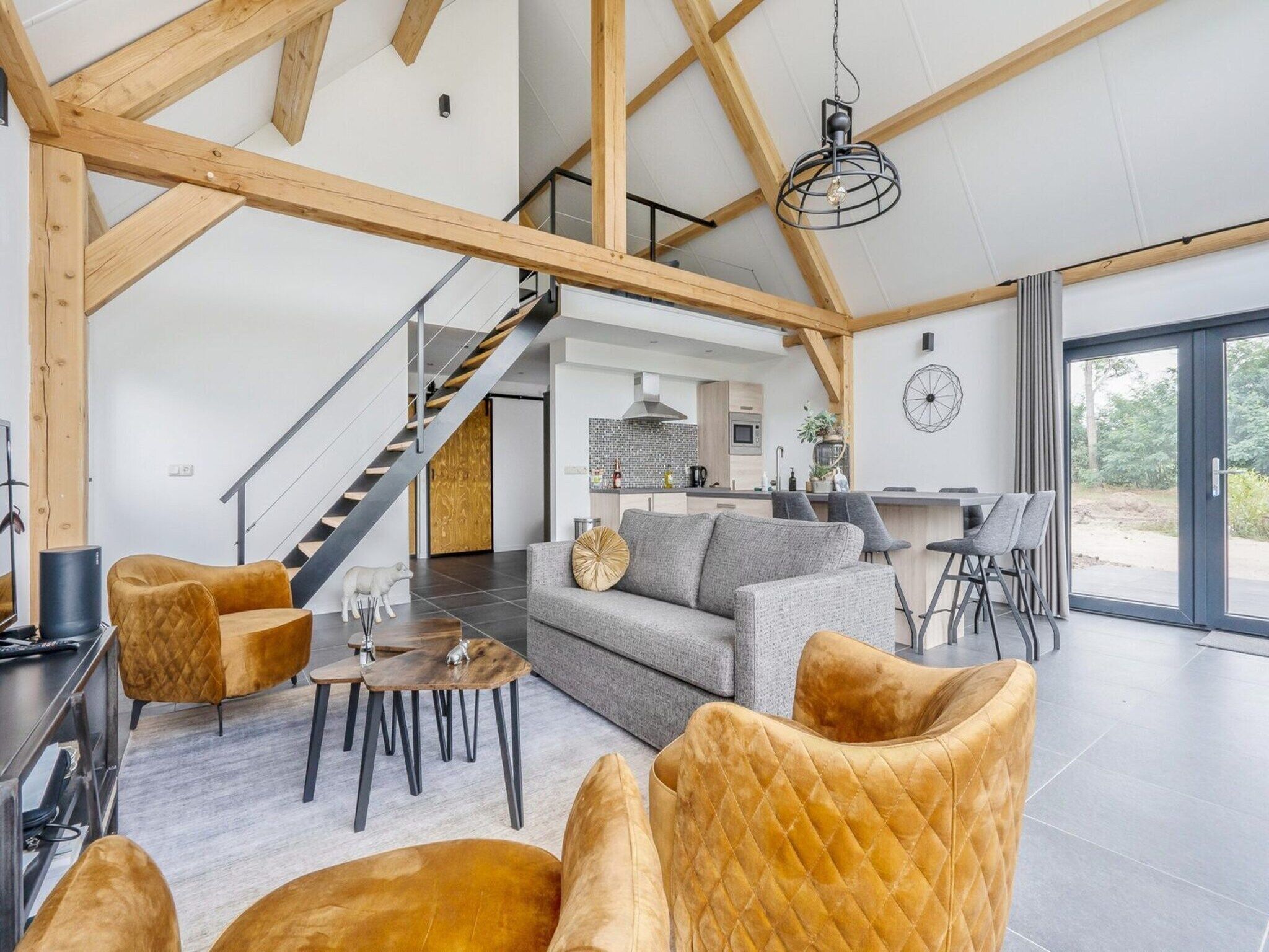 De woonkamer van Farm Lodge 687 in Baarle-nassau