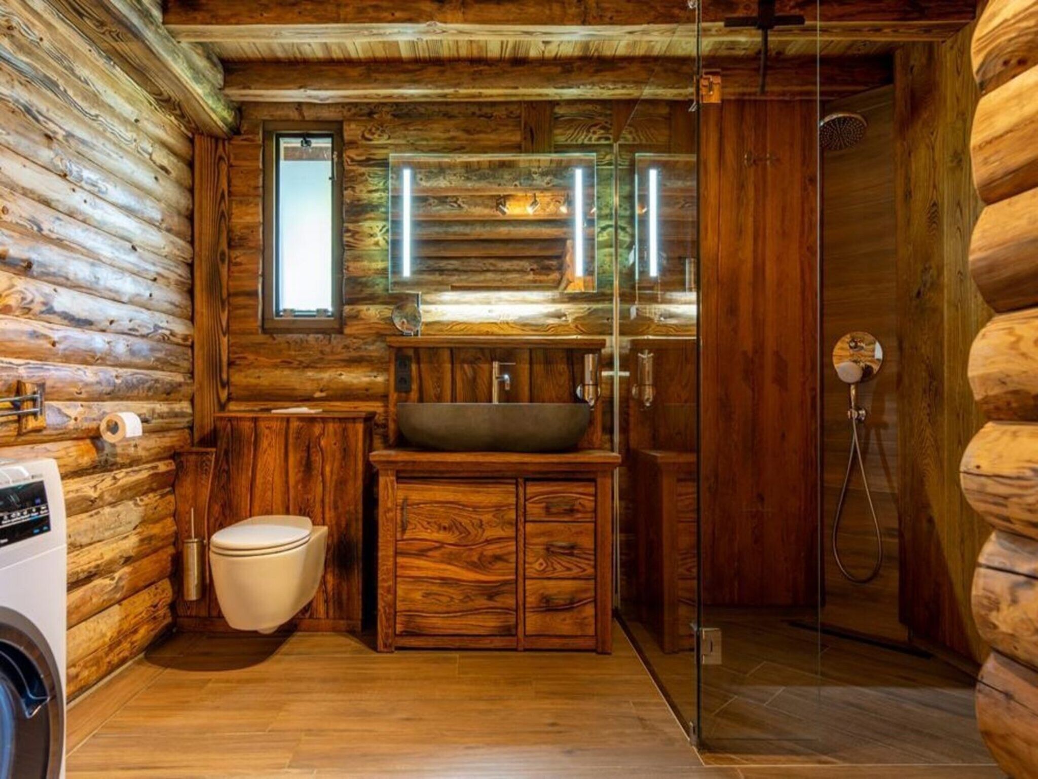 De badkamer van Paalchalet 723 in Baarle-nassau