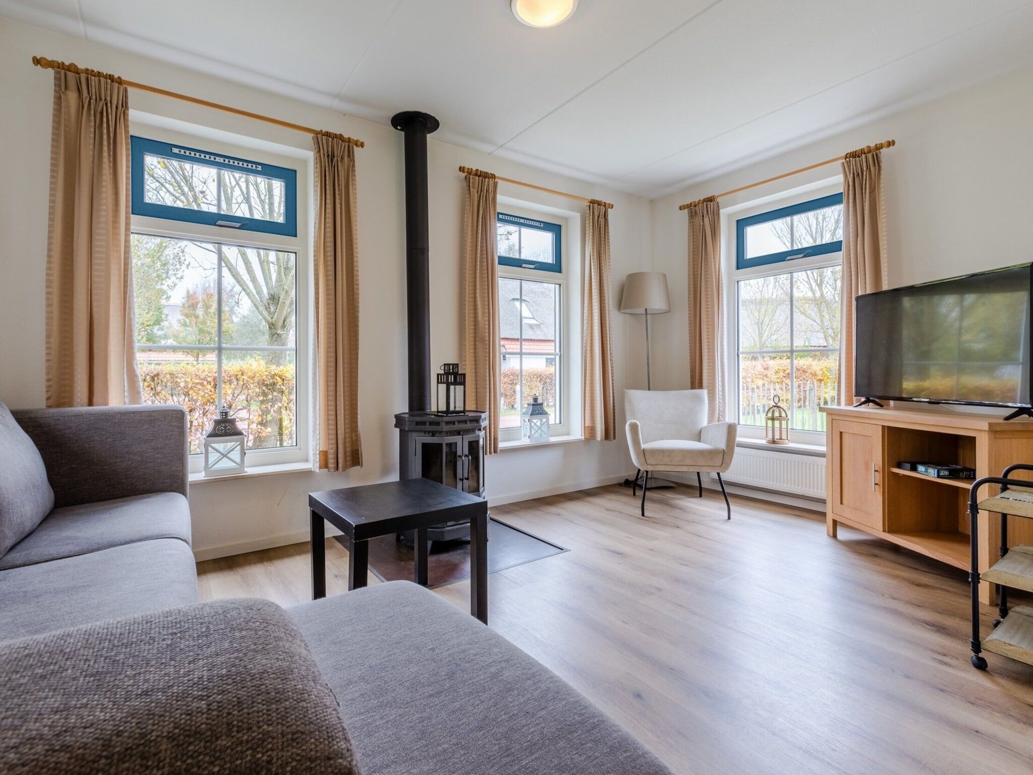 De woonkamer van Kustpark Texel 6 in De Koog