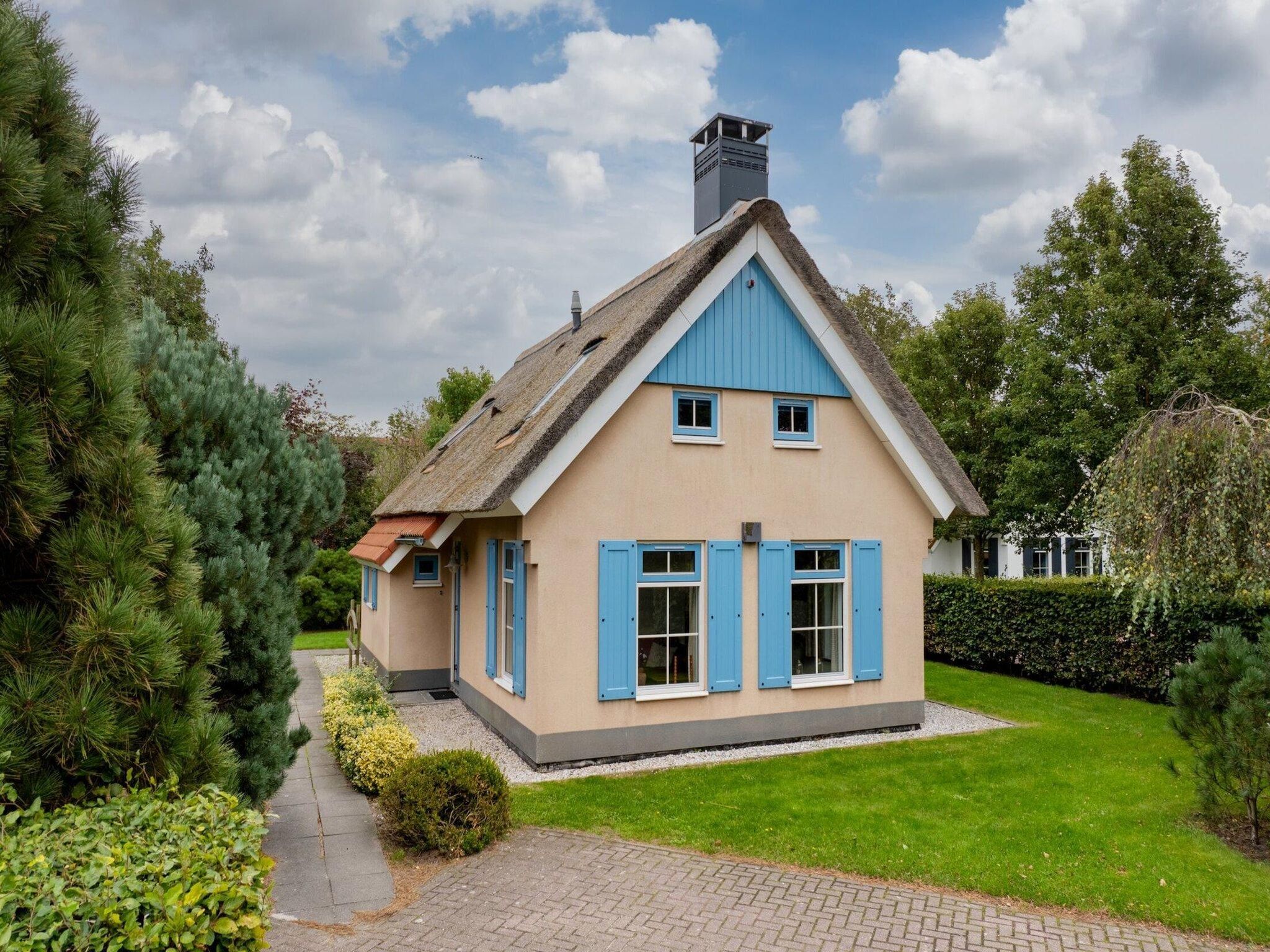 De buitenkant van Kustpark Texel 6 in De Koog