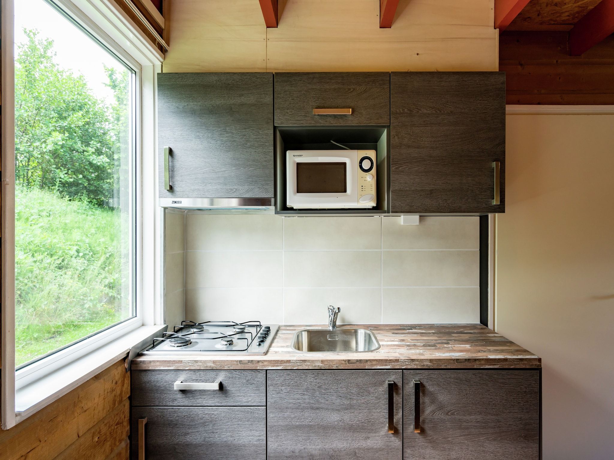 De keuken van Vakantiepark Eigen Wijze 1 in Bant