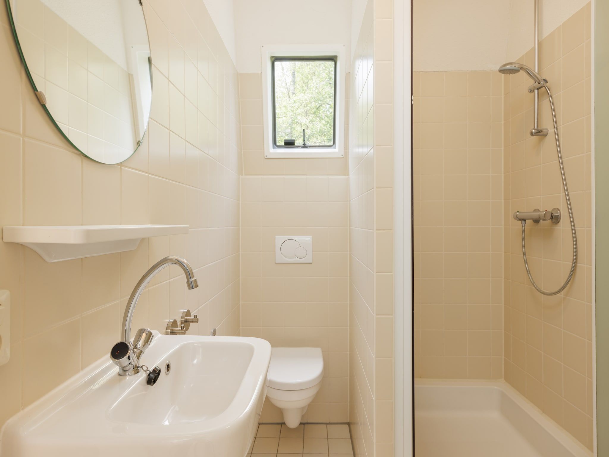 De badkamer van Bungalowpark Hoenderloo 2 in Hoenderloo